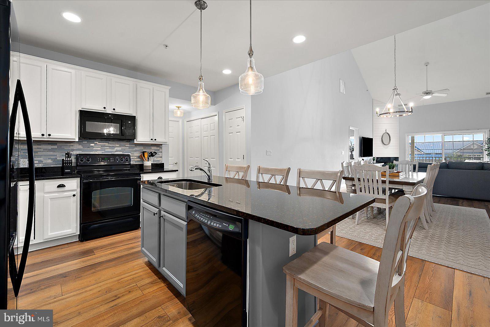 SEA BRITE - Residential