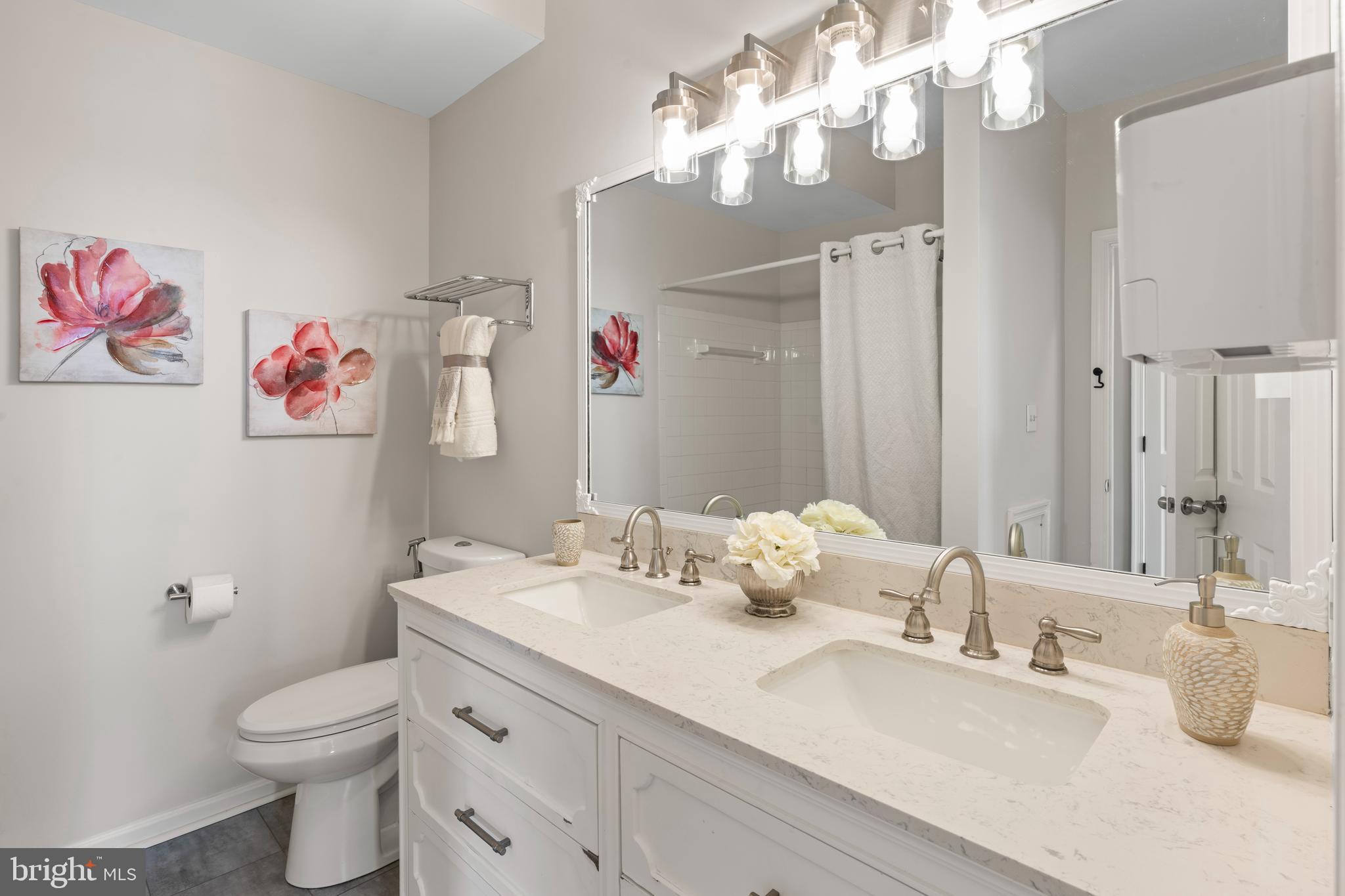 SCENERY POINTE CODM - Residential