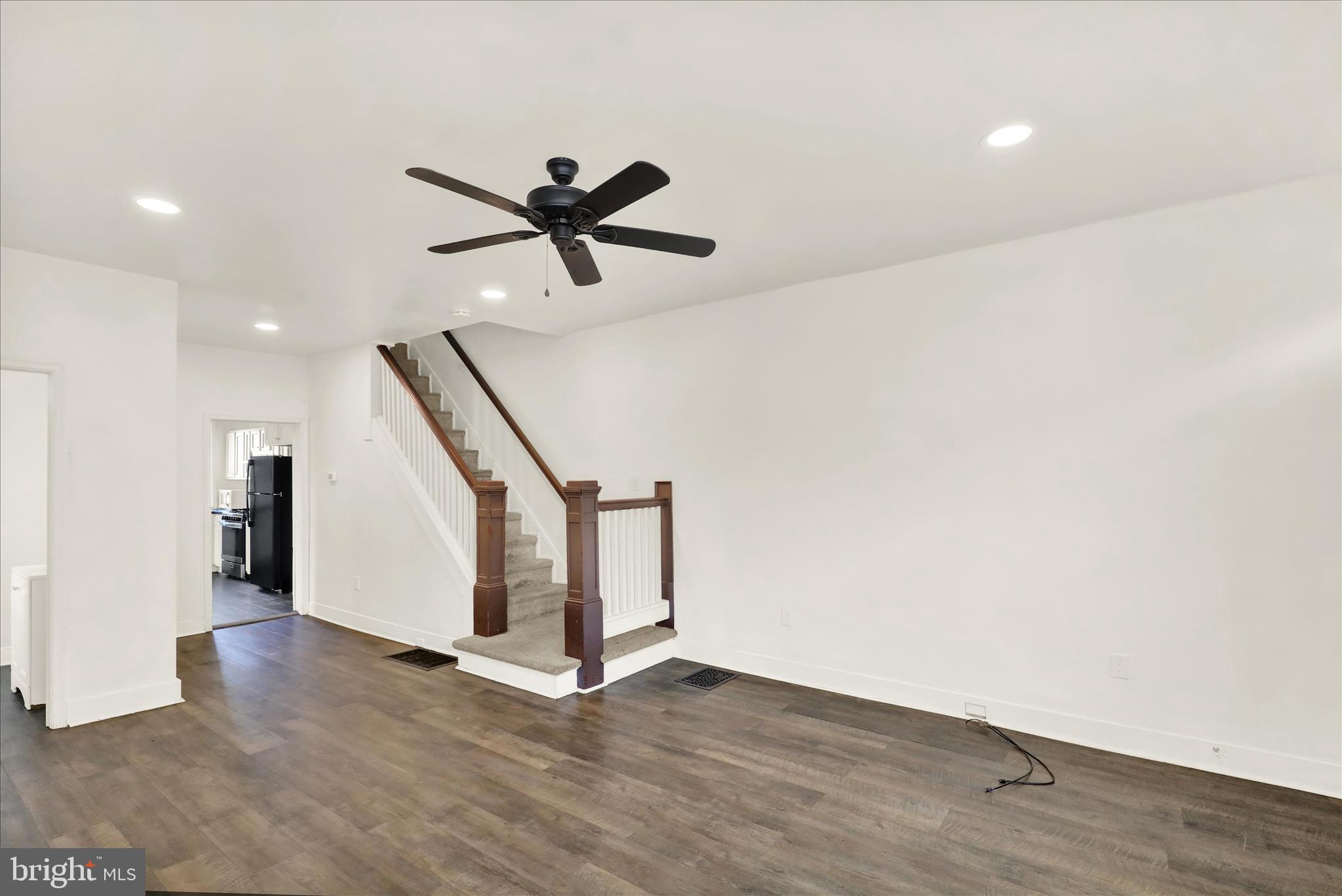CABBAGE HILL - Residential