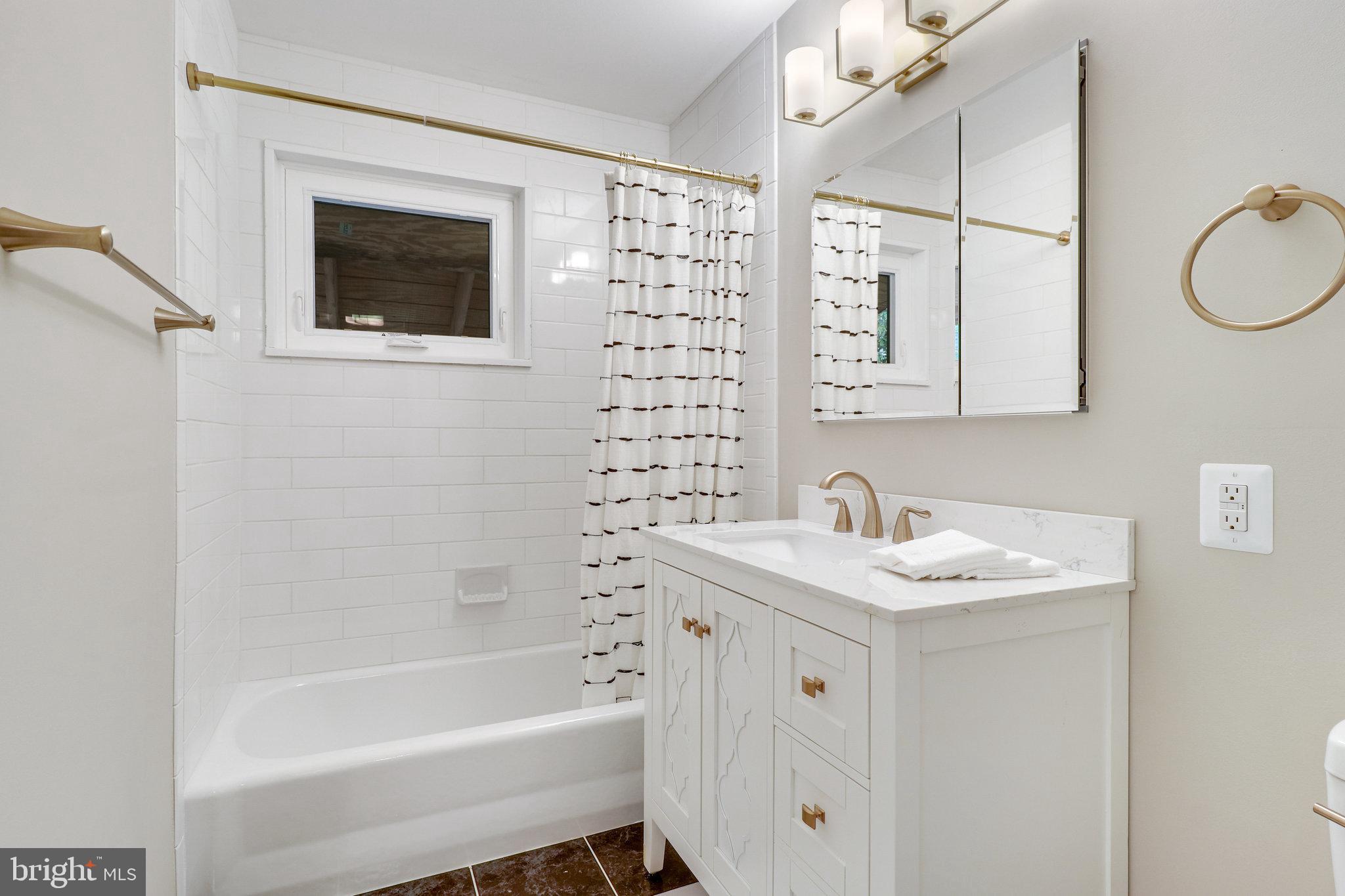BRISTOW - Residential