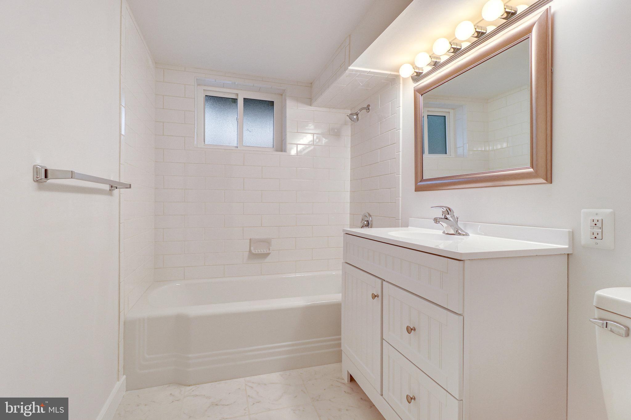 BRISTOW - Residential