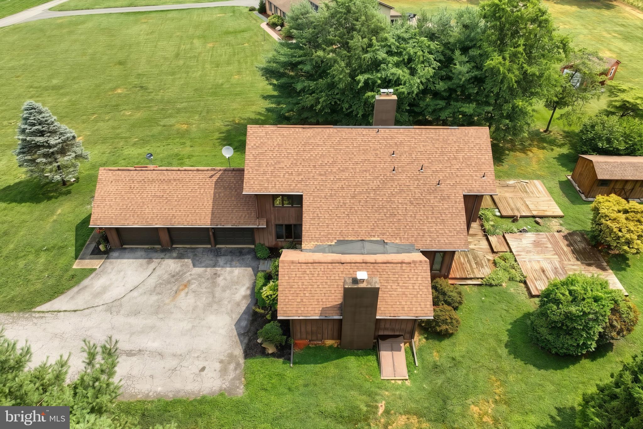 FOREST HILLS - Residential