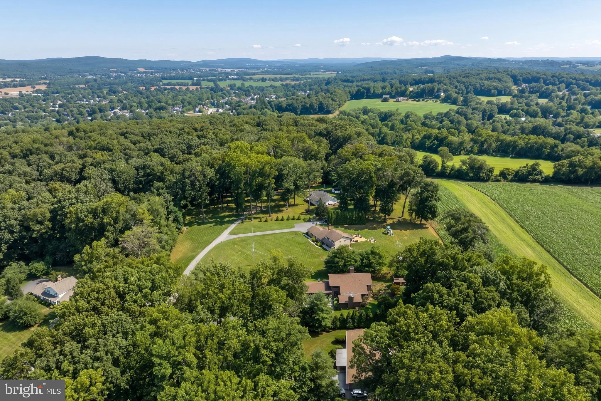 FOREST HILLS - Residential