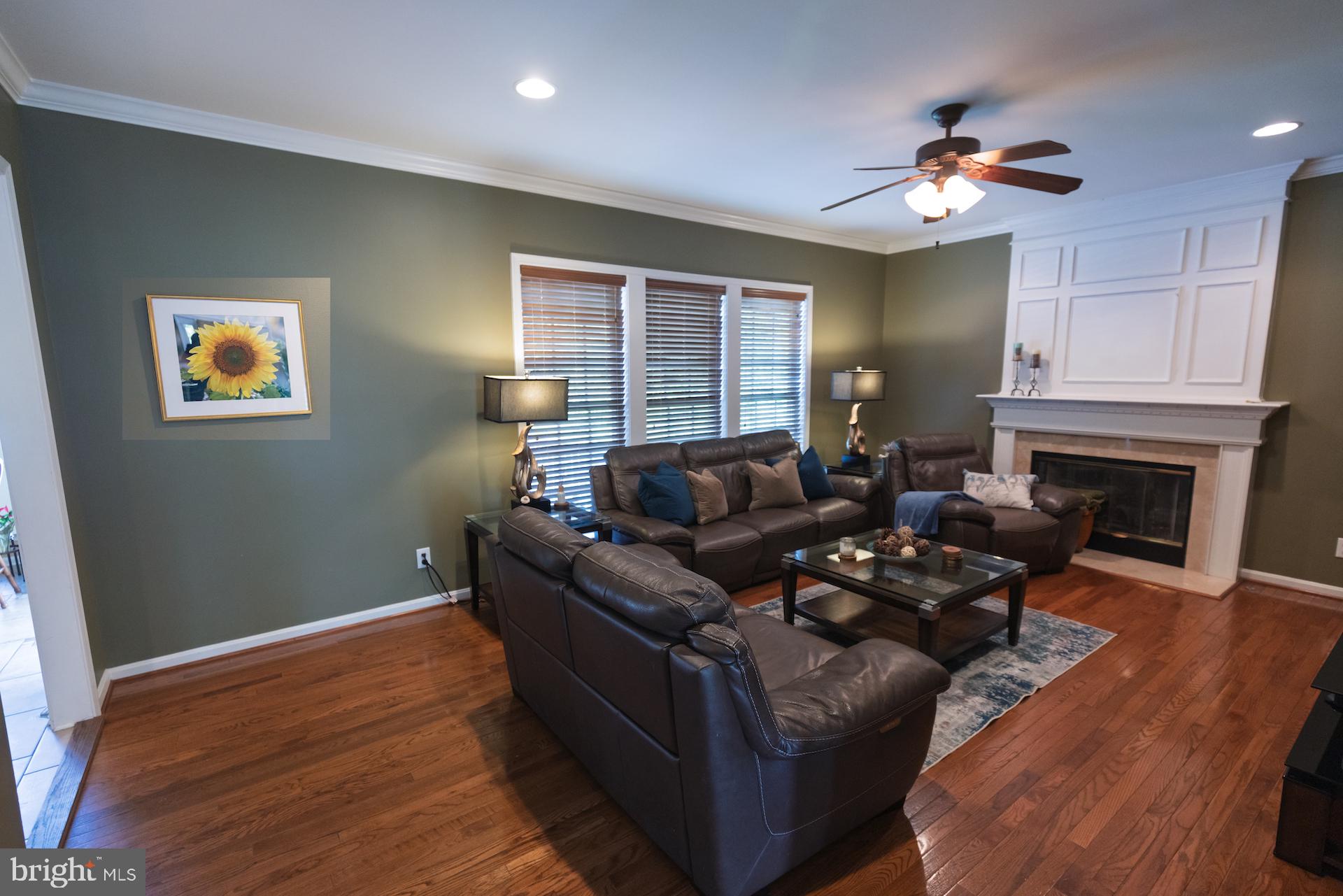 WINDSOR RIDGE - Residential
