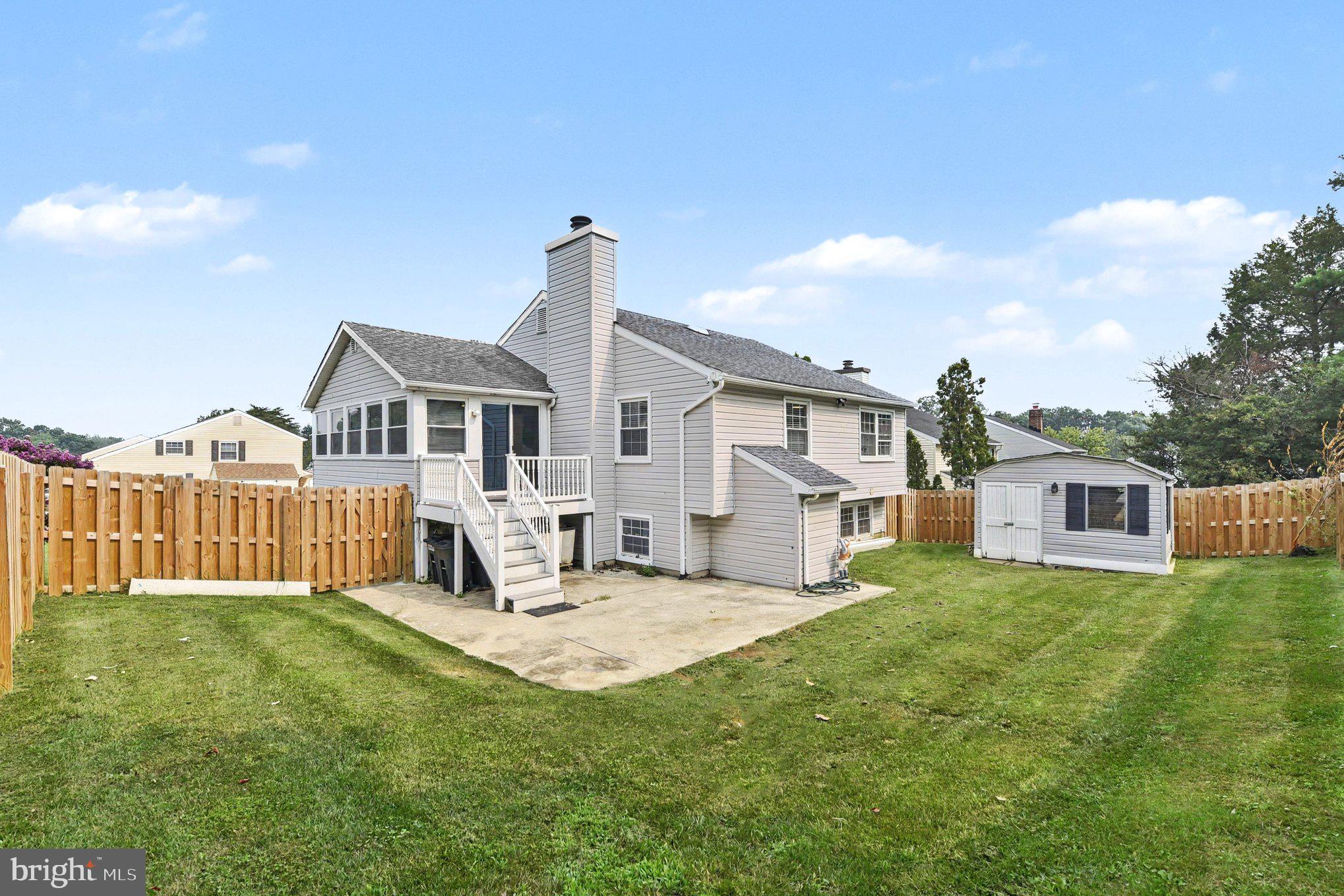 KINGS COURT - Residential