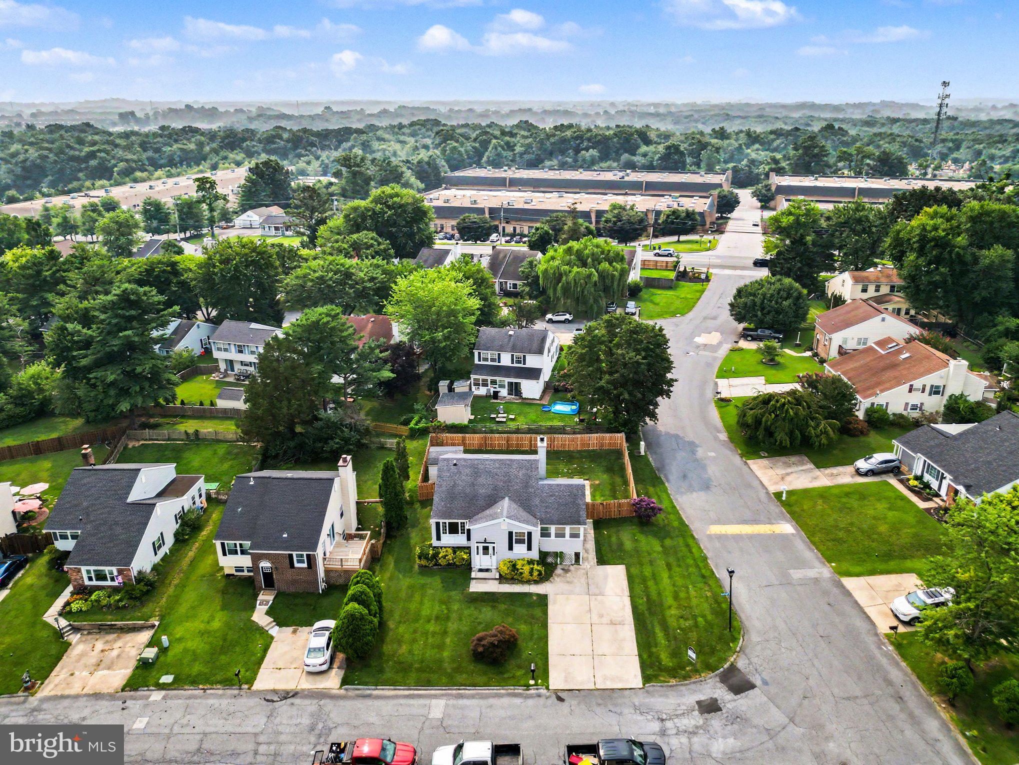 KINGS COURT - Residential