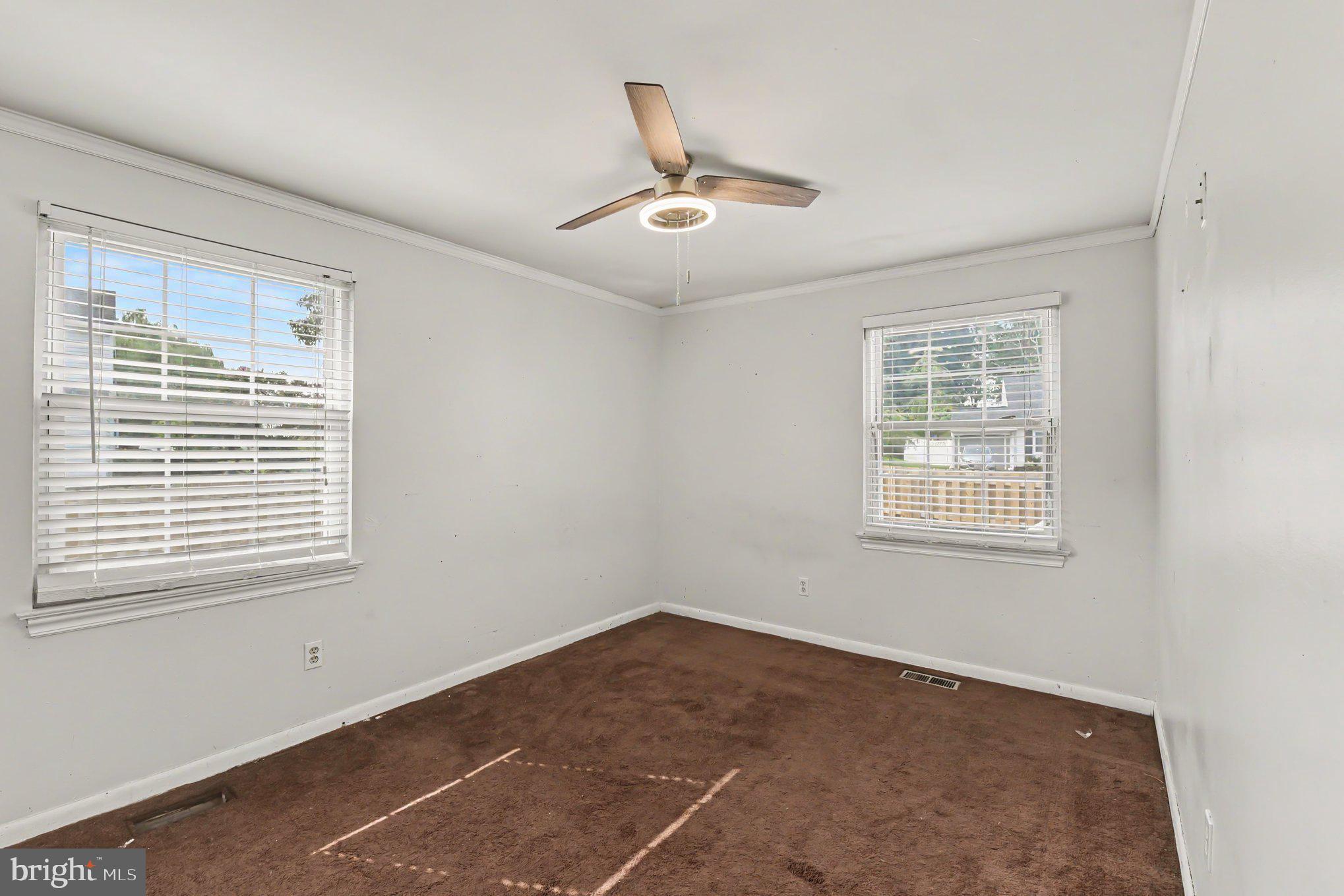 KINGS COURT - Residential