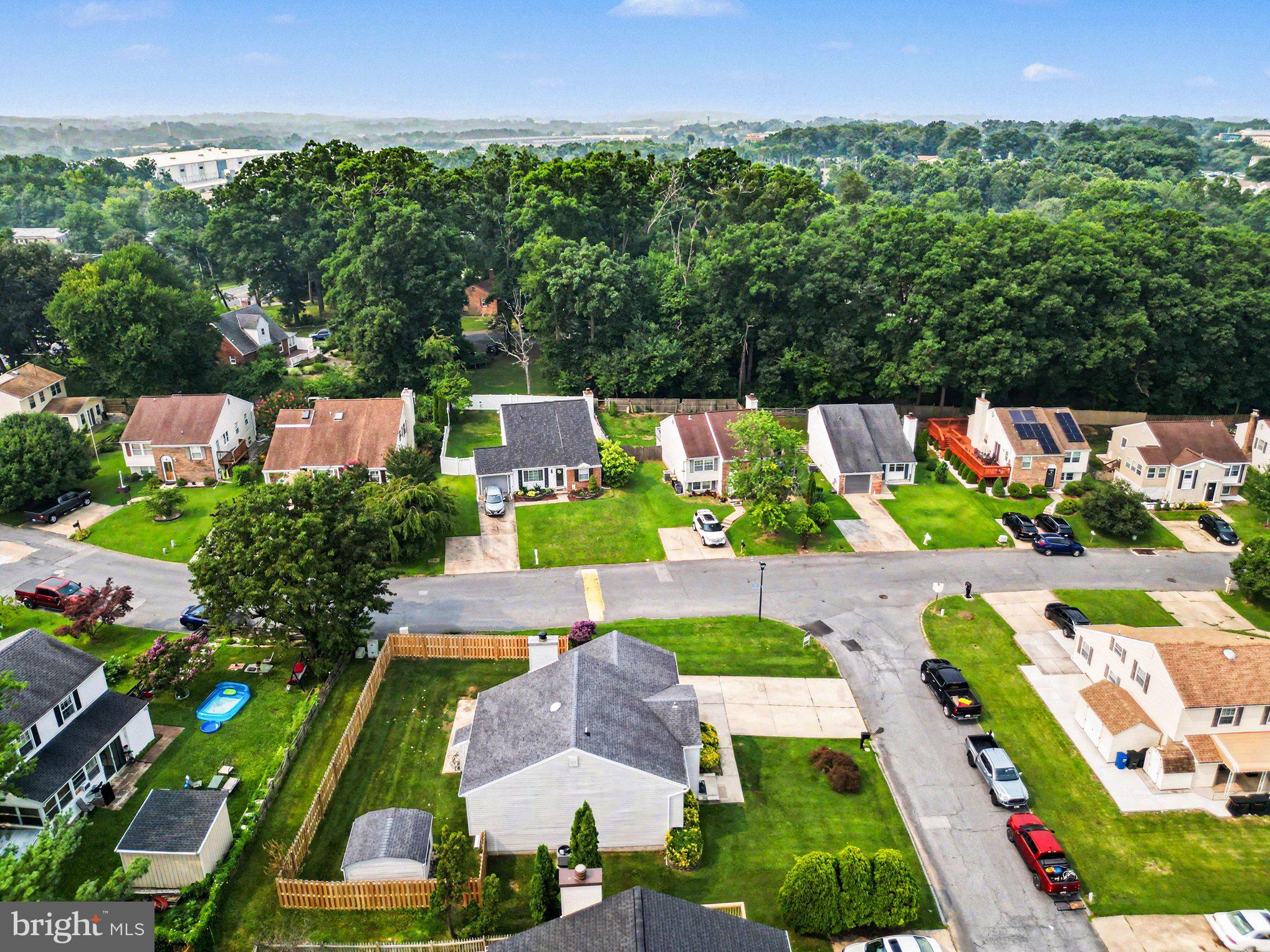 KINGS COURT - Residential