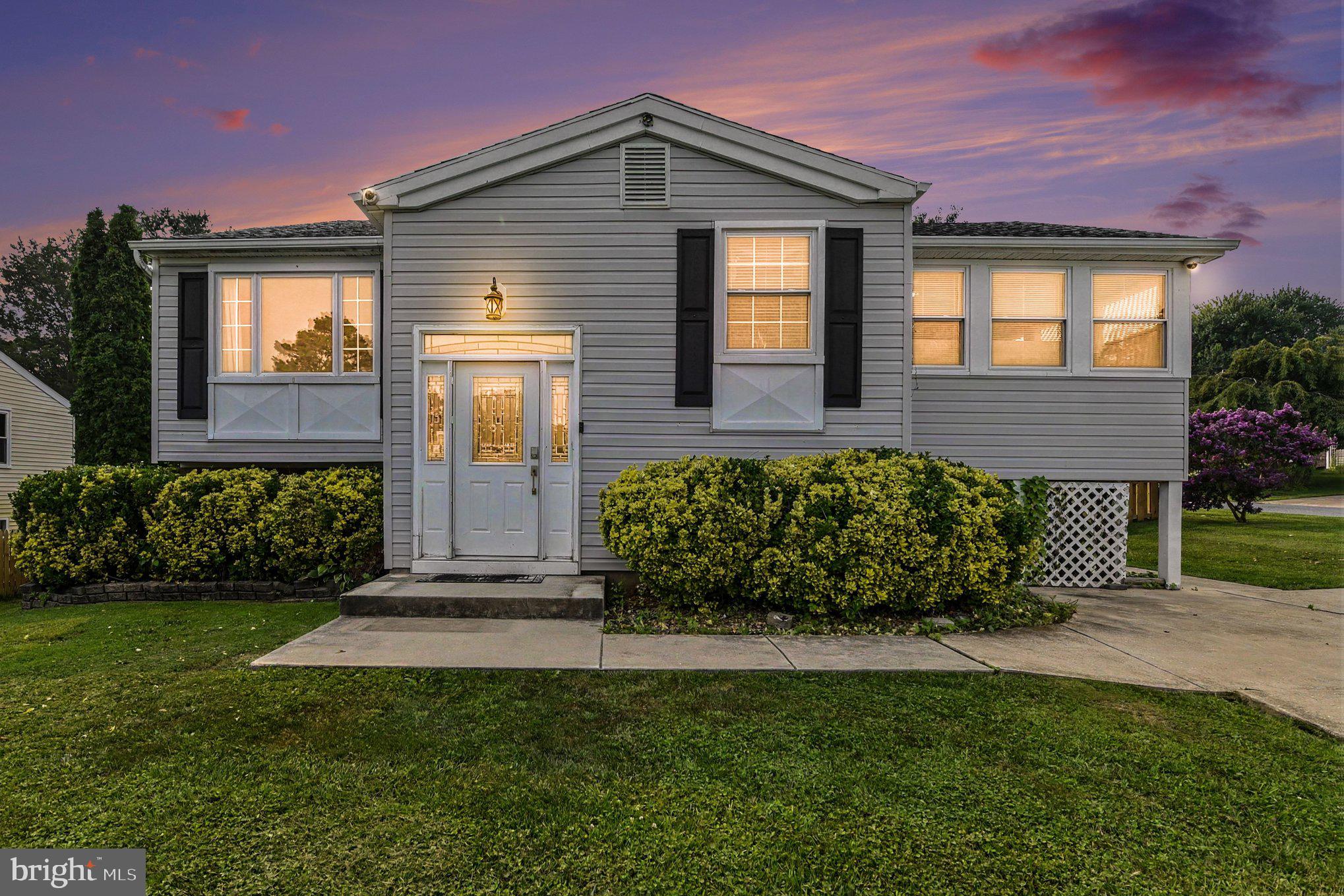 KINGS COURT - Residential