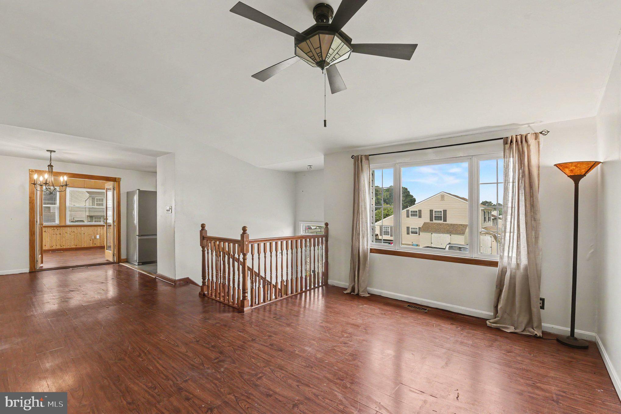 KINGS COURT - Residential