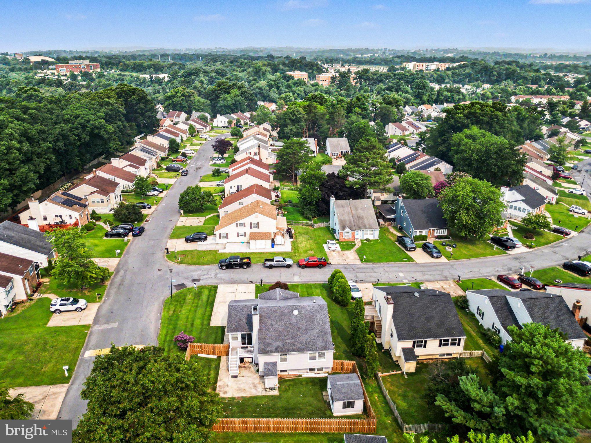 KINGS COURT - Residential