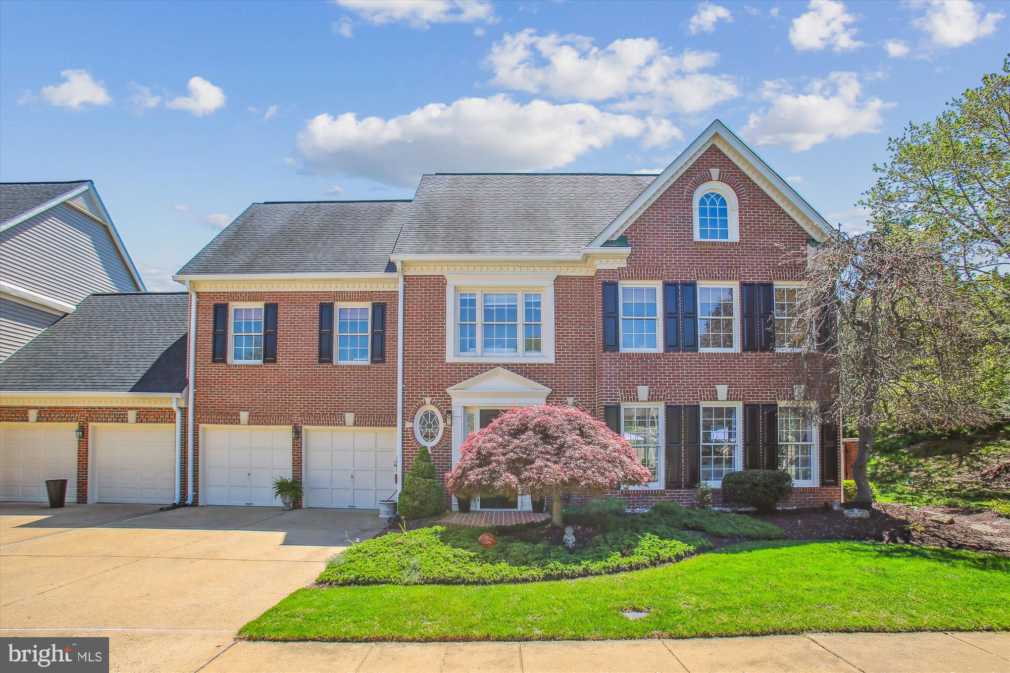 RIVER CREEK - Residential