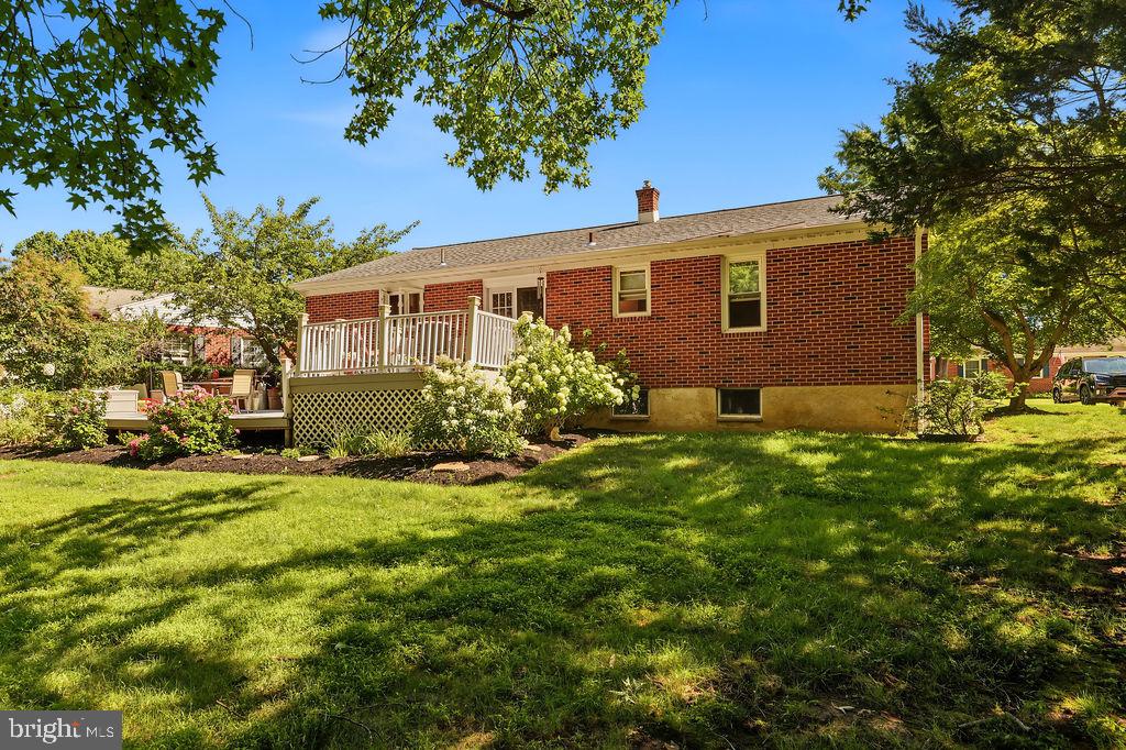 VAN DYKE VILLAGE - Residential