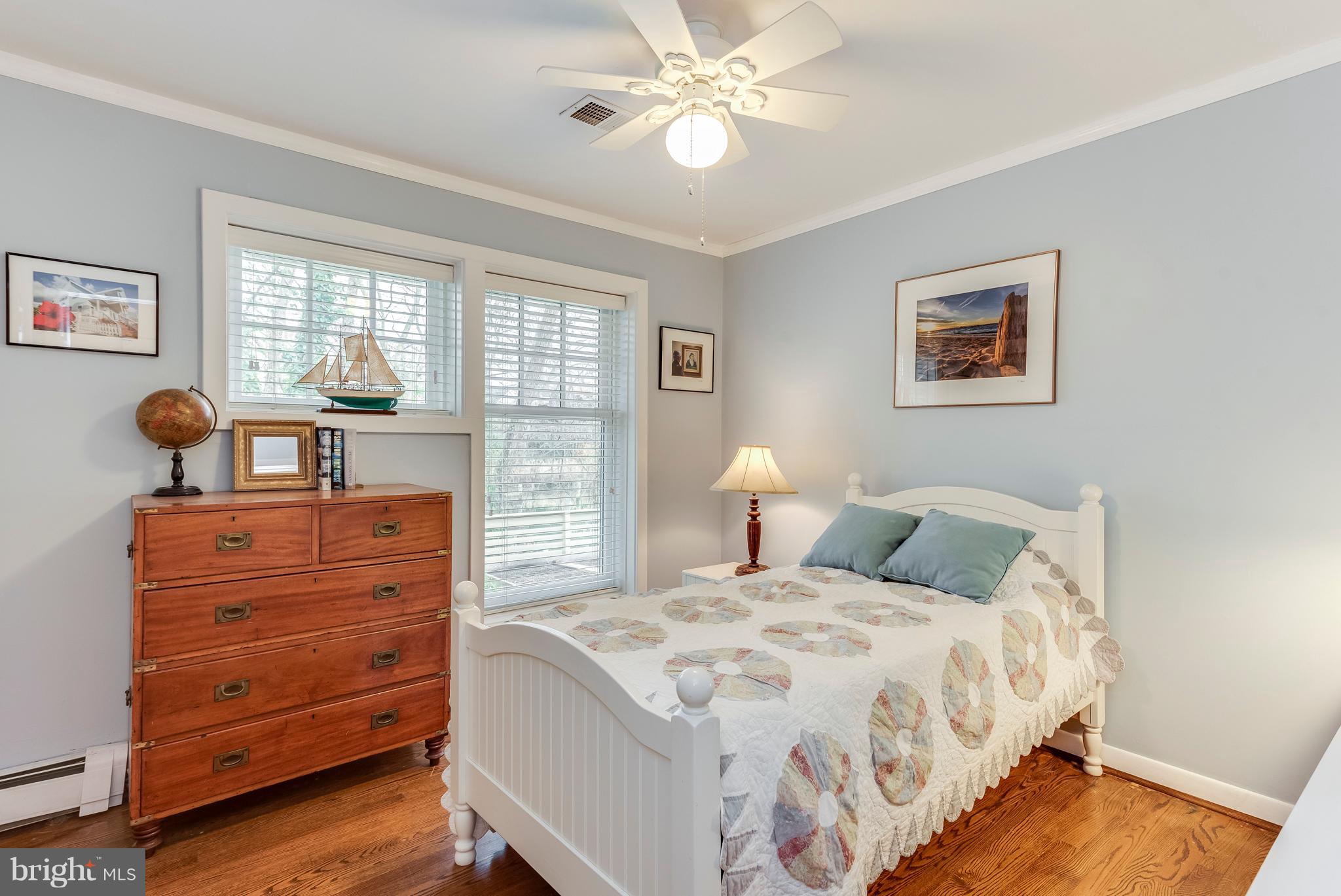 MURRAY HILL - Residential