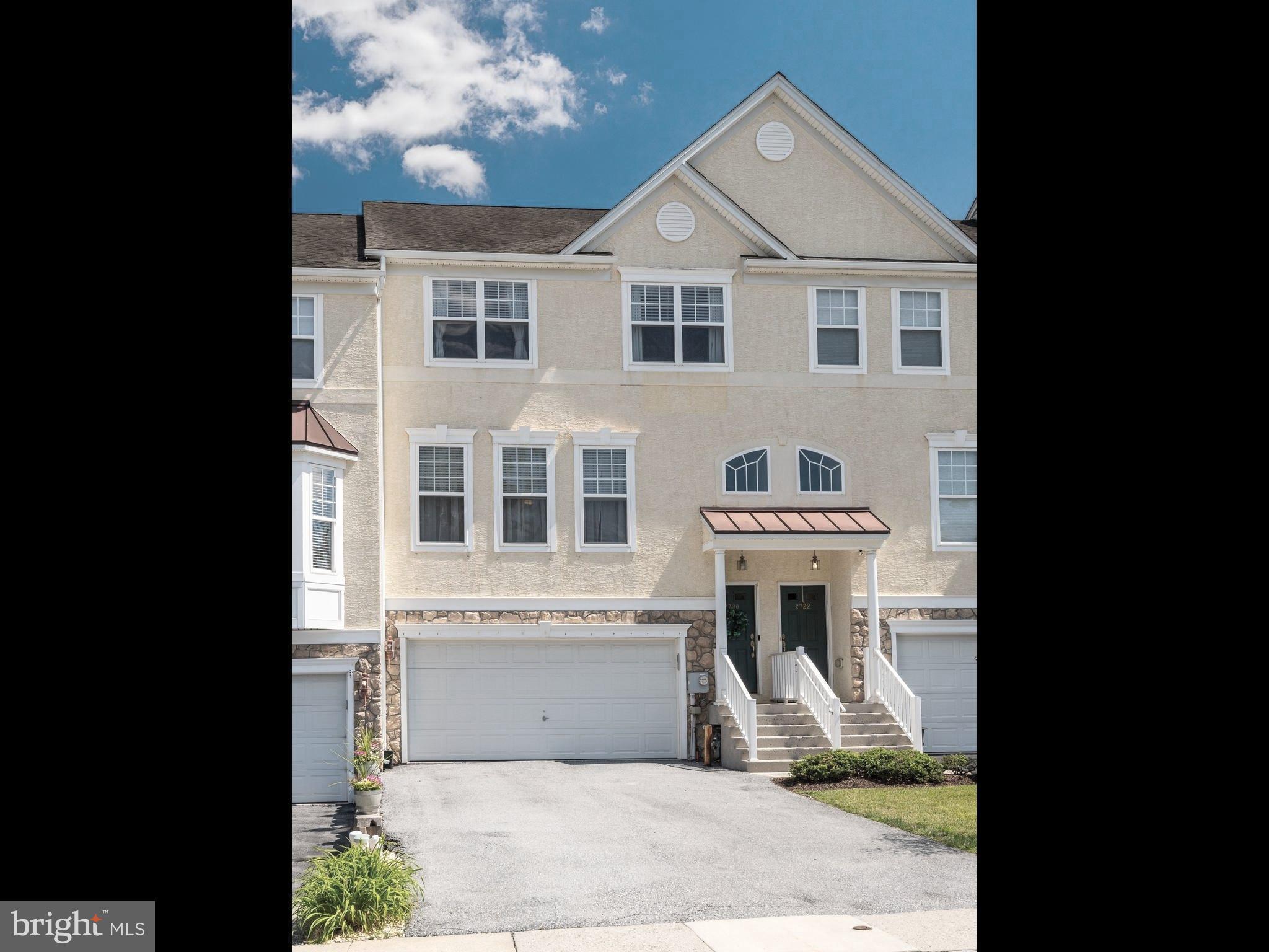 MEWS AT BAILEY STATION - Residential