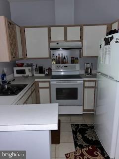 SILVERBROOK FARMS - Residential