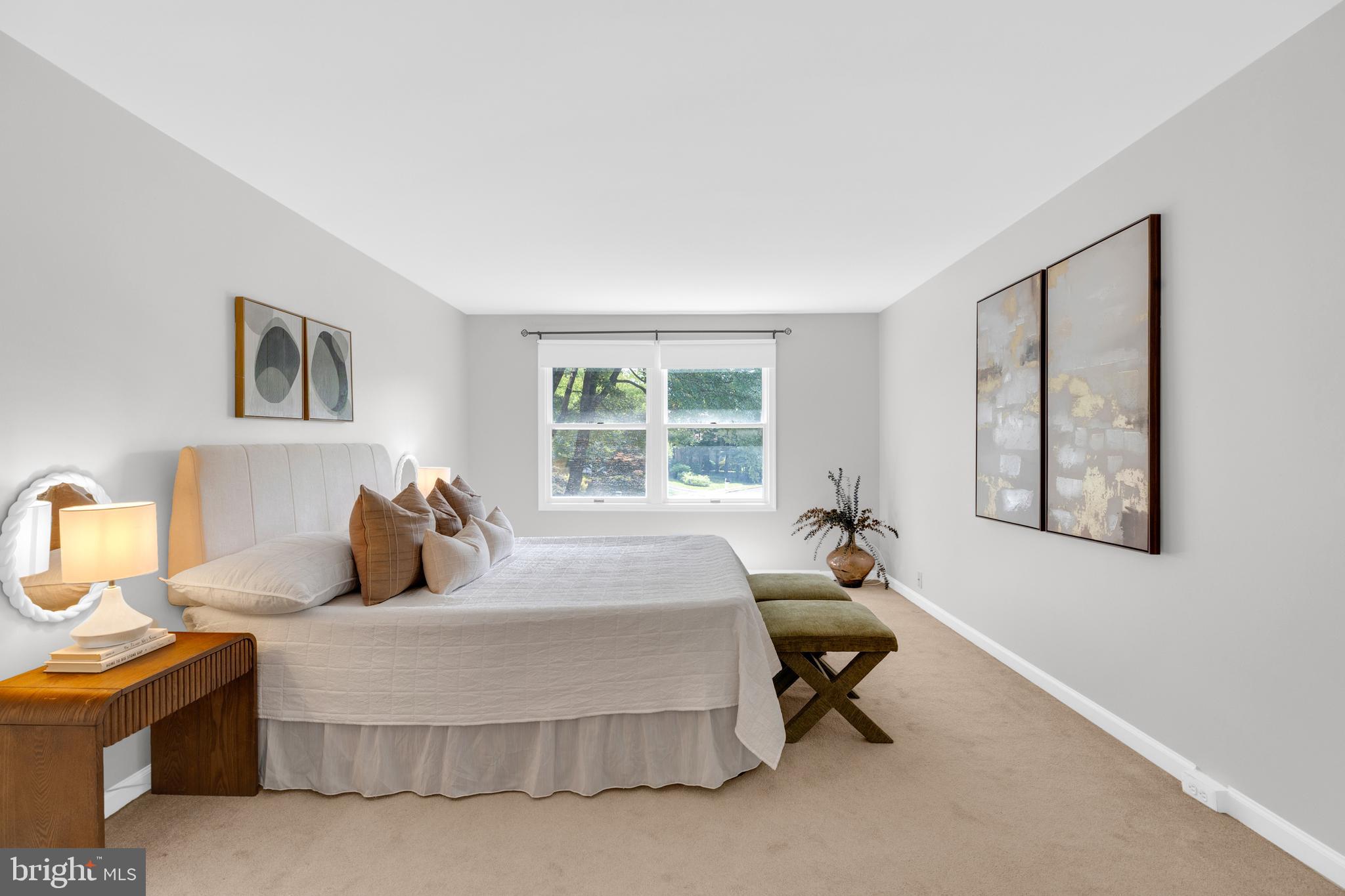 FOX MILL ESTATES - Residential