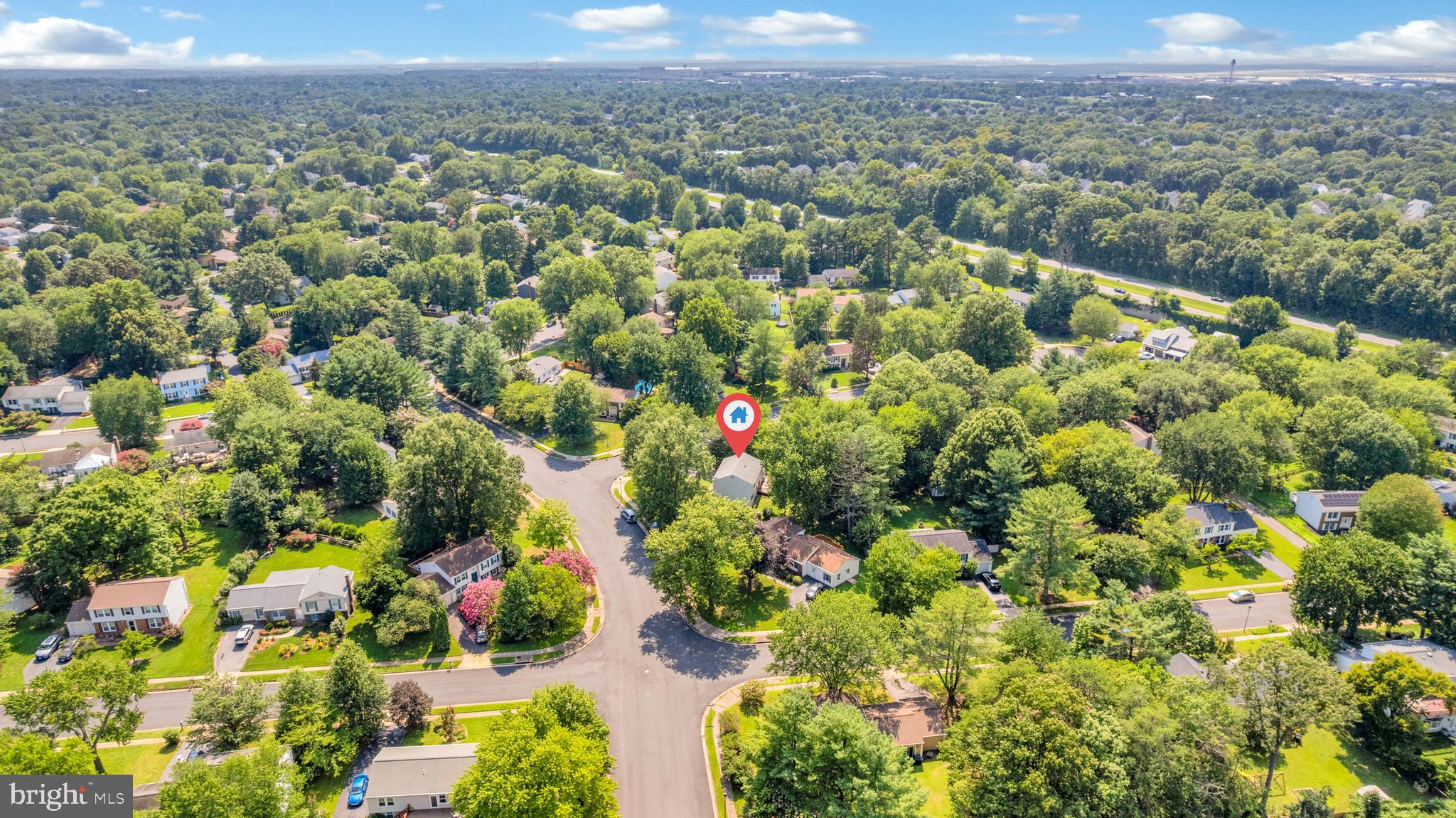 FOX MILL ESTATES - Residential