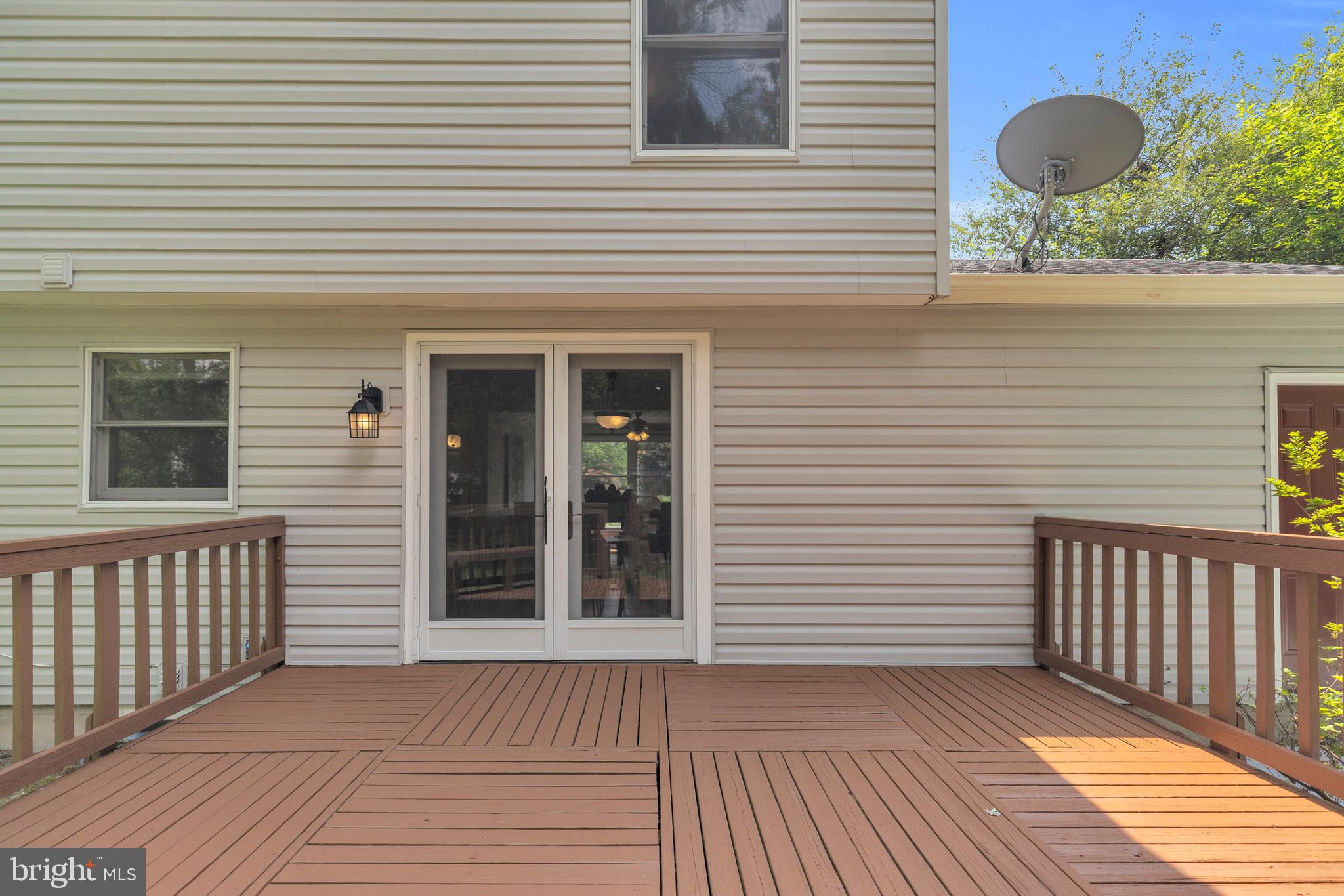 FOX MILL ESTATES - Residential