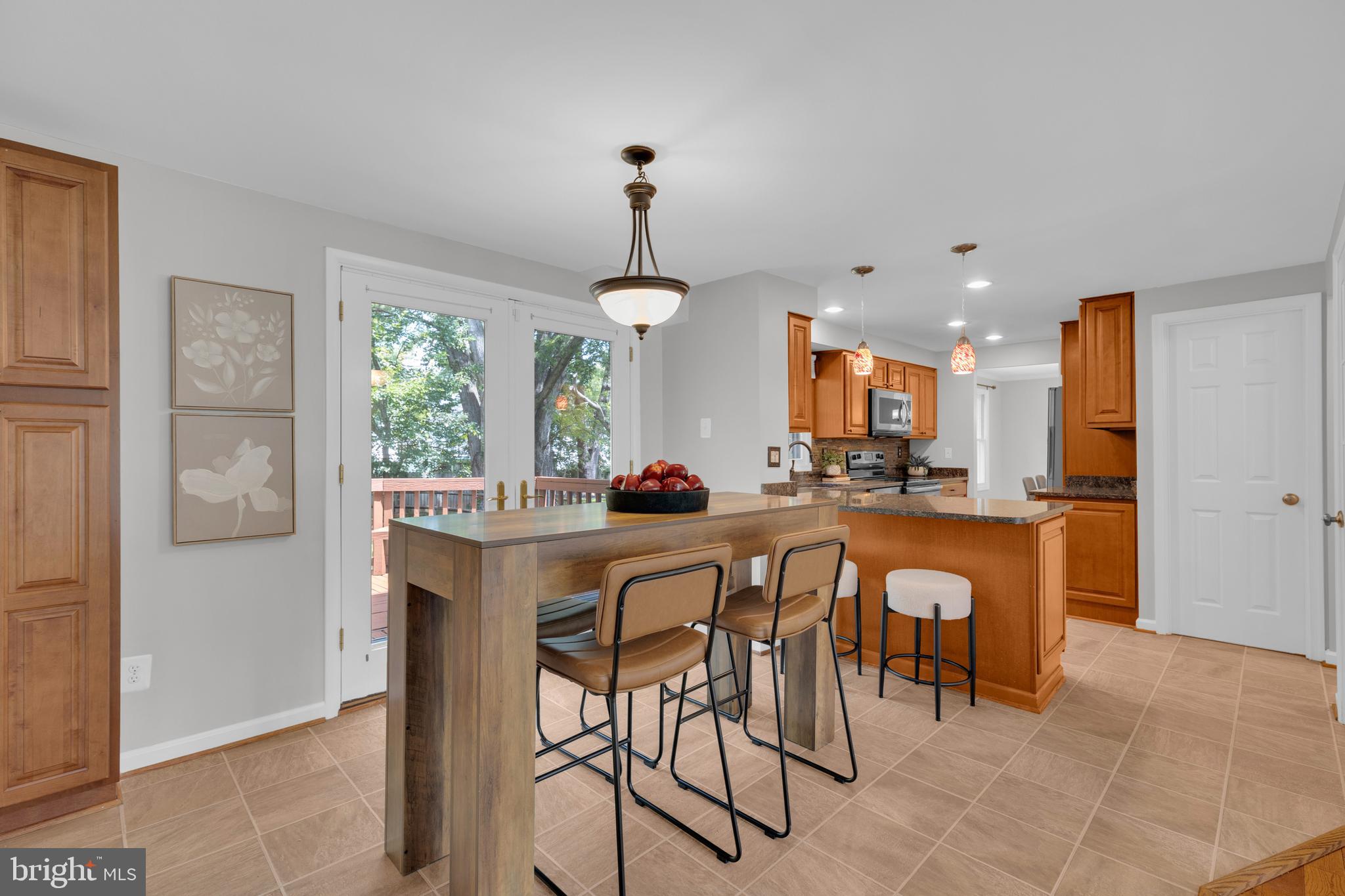 FOX MILL ESTATES - Residential