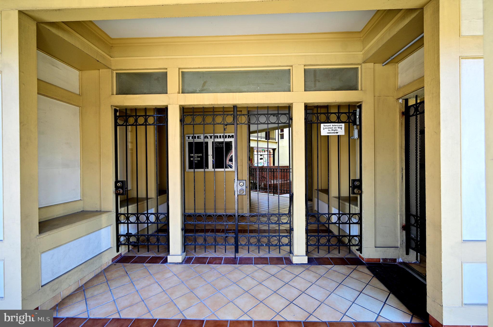 FEDERAL HILL HISTORIC DISTRICT - Commercial Sale