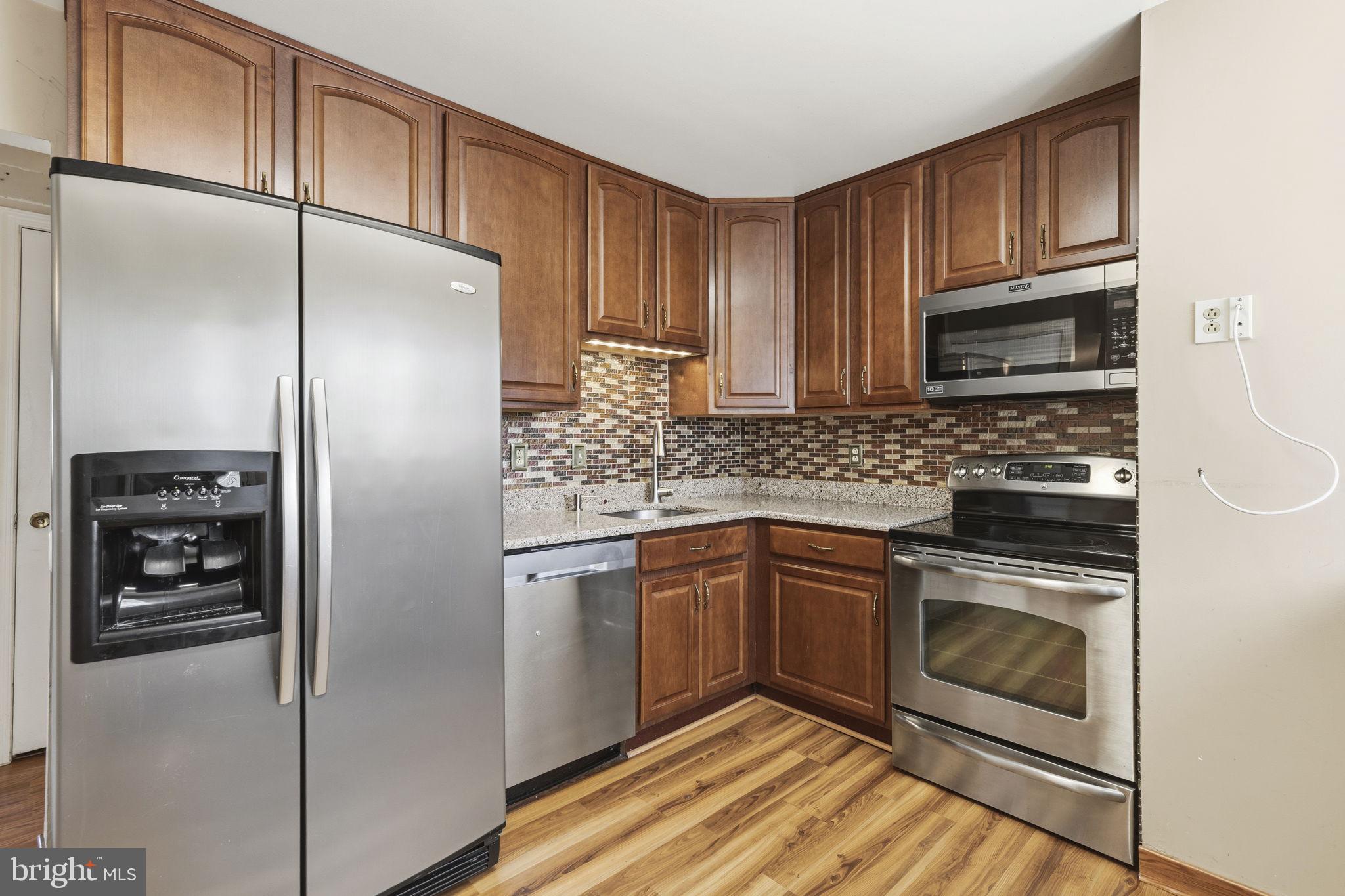 HILLTOP ACRES - Residential