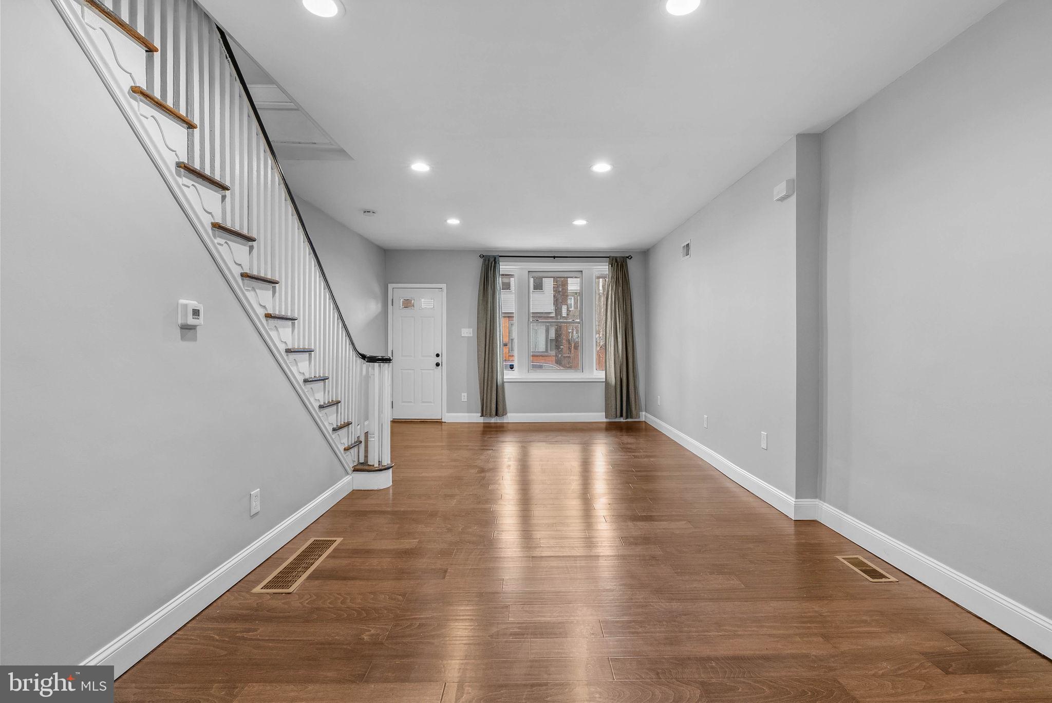 GRAYS FERRY - Residential