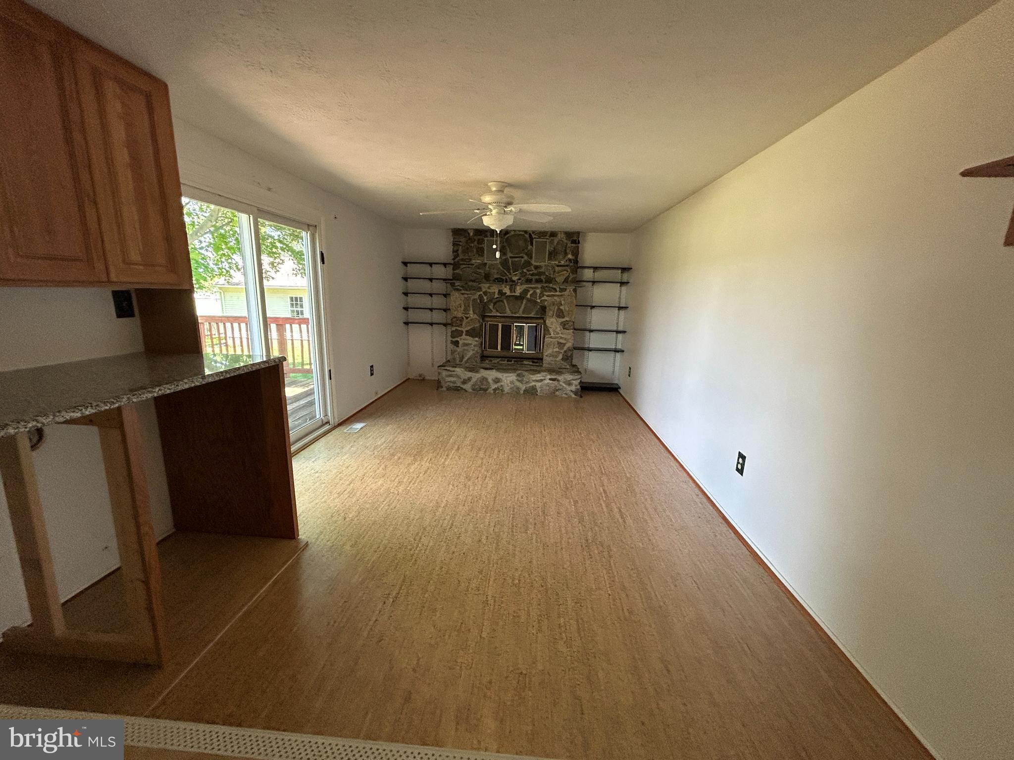 AMBER MEADOWS - Residential
