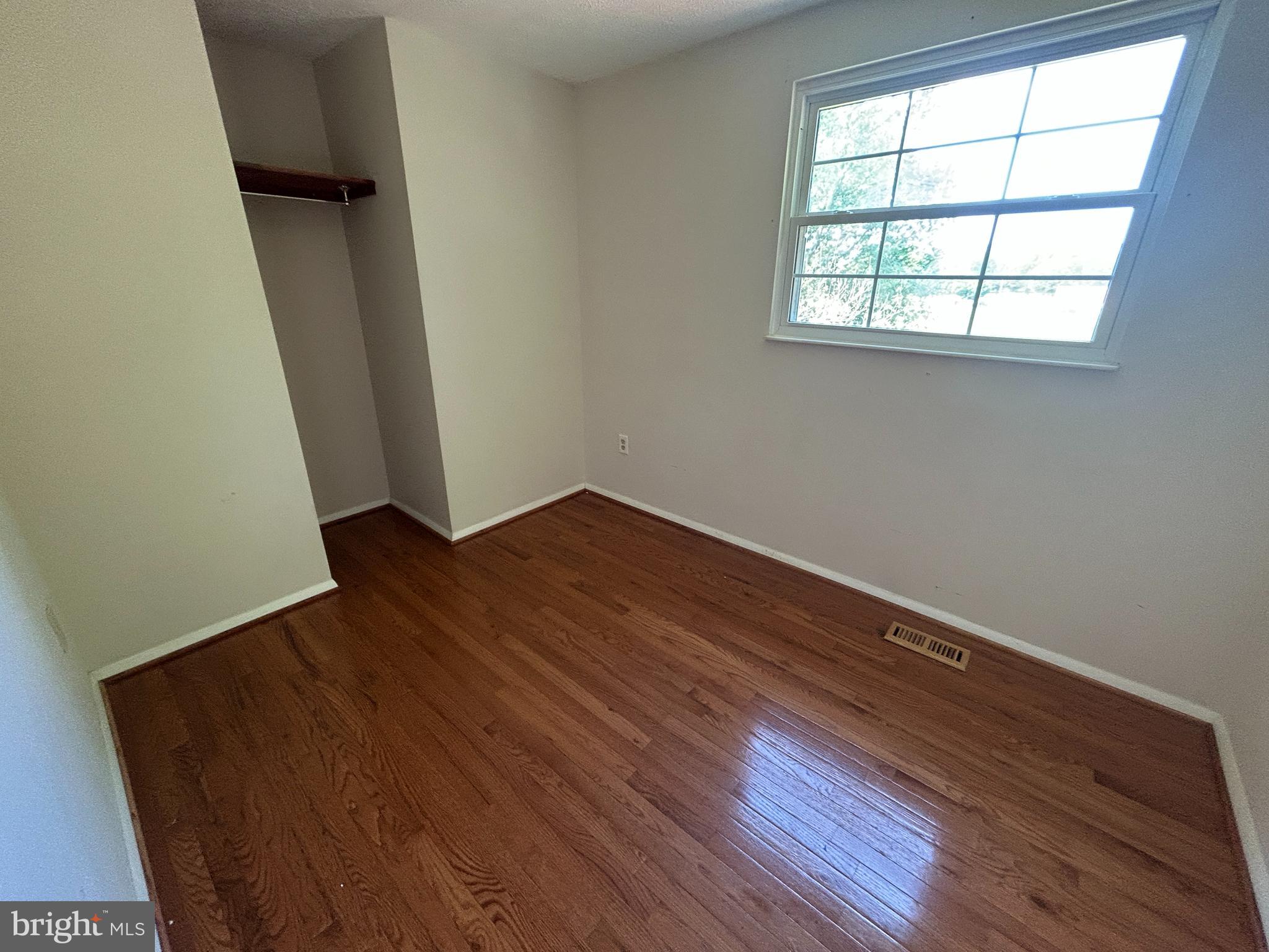 AMBER MEADOWS - Residential