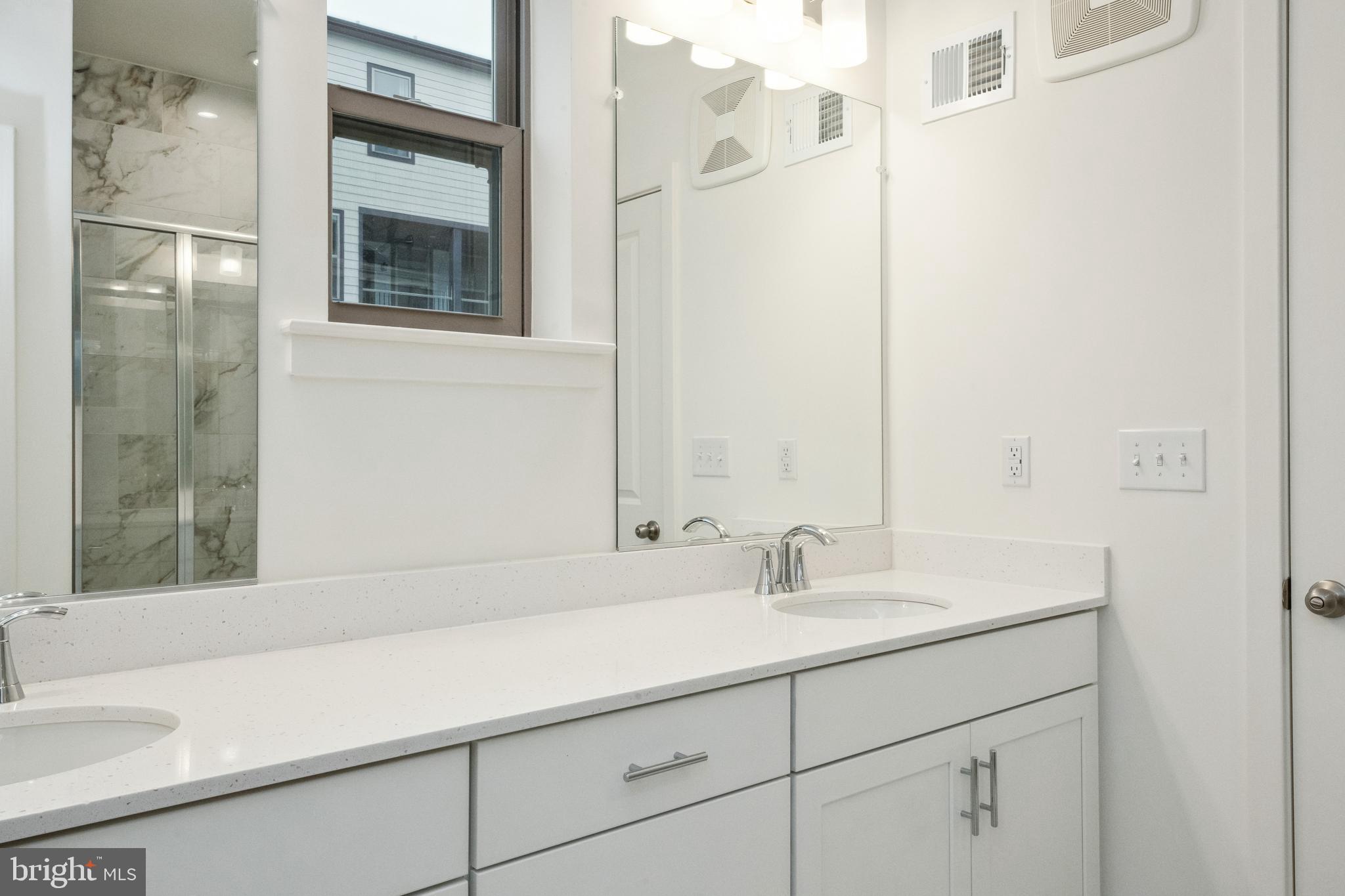REGAL CHASE - Residential Lease