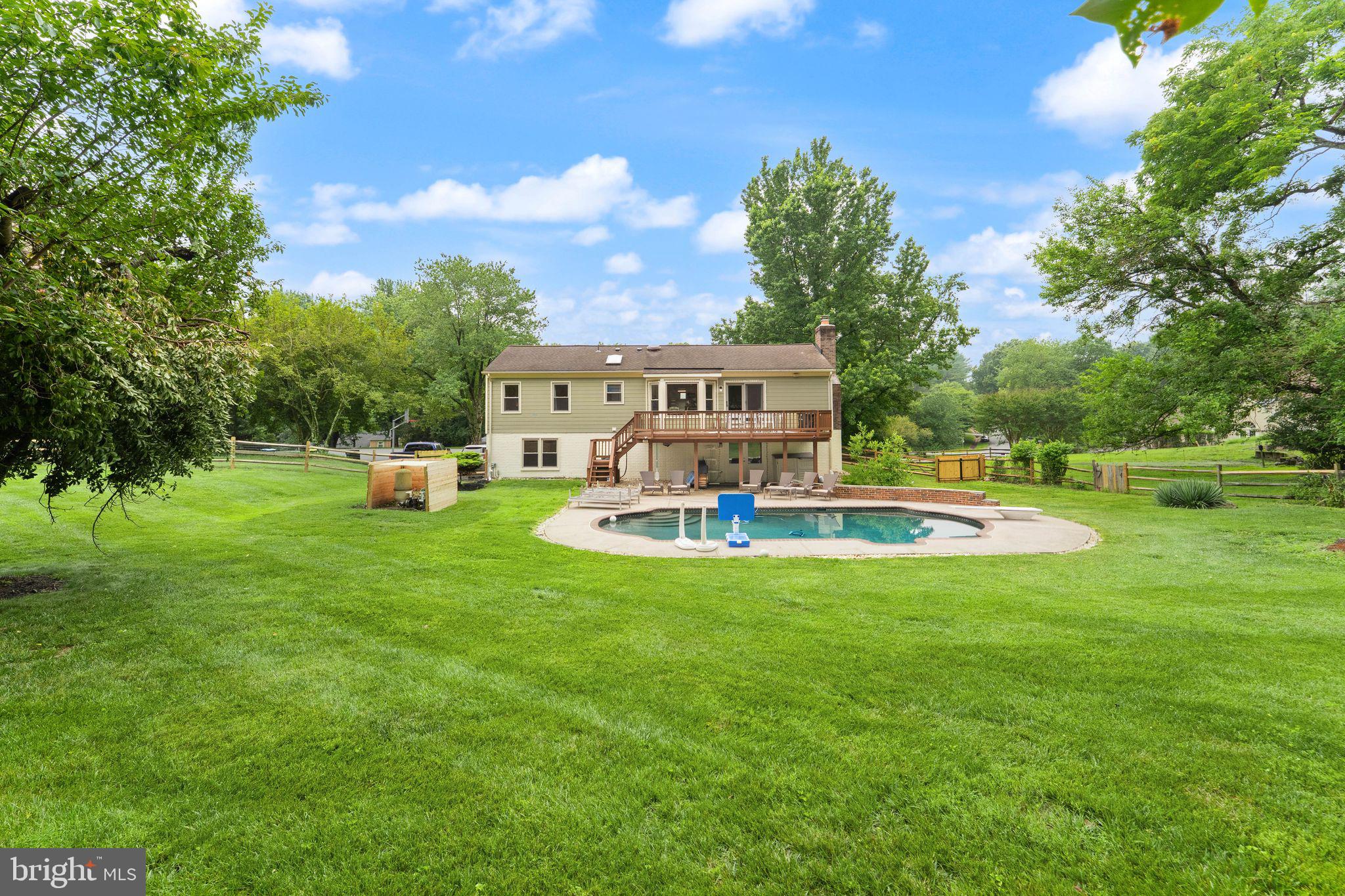 BERRYLAND FARM - Residential