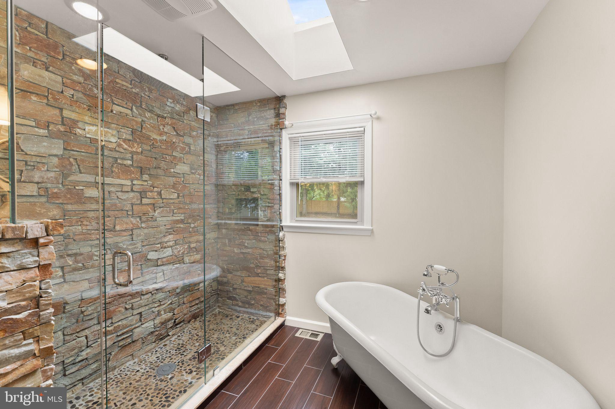 BERRYLAND FARM - Residential