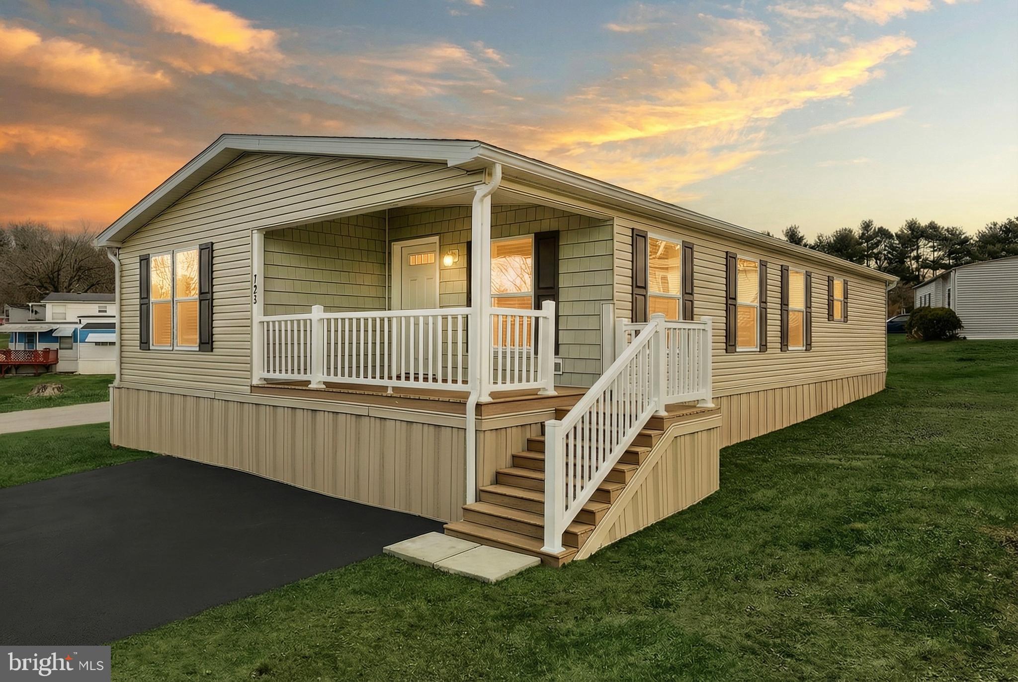 STARVIEW COUNTRYSIDE - Residential