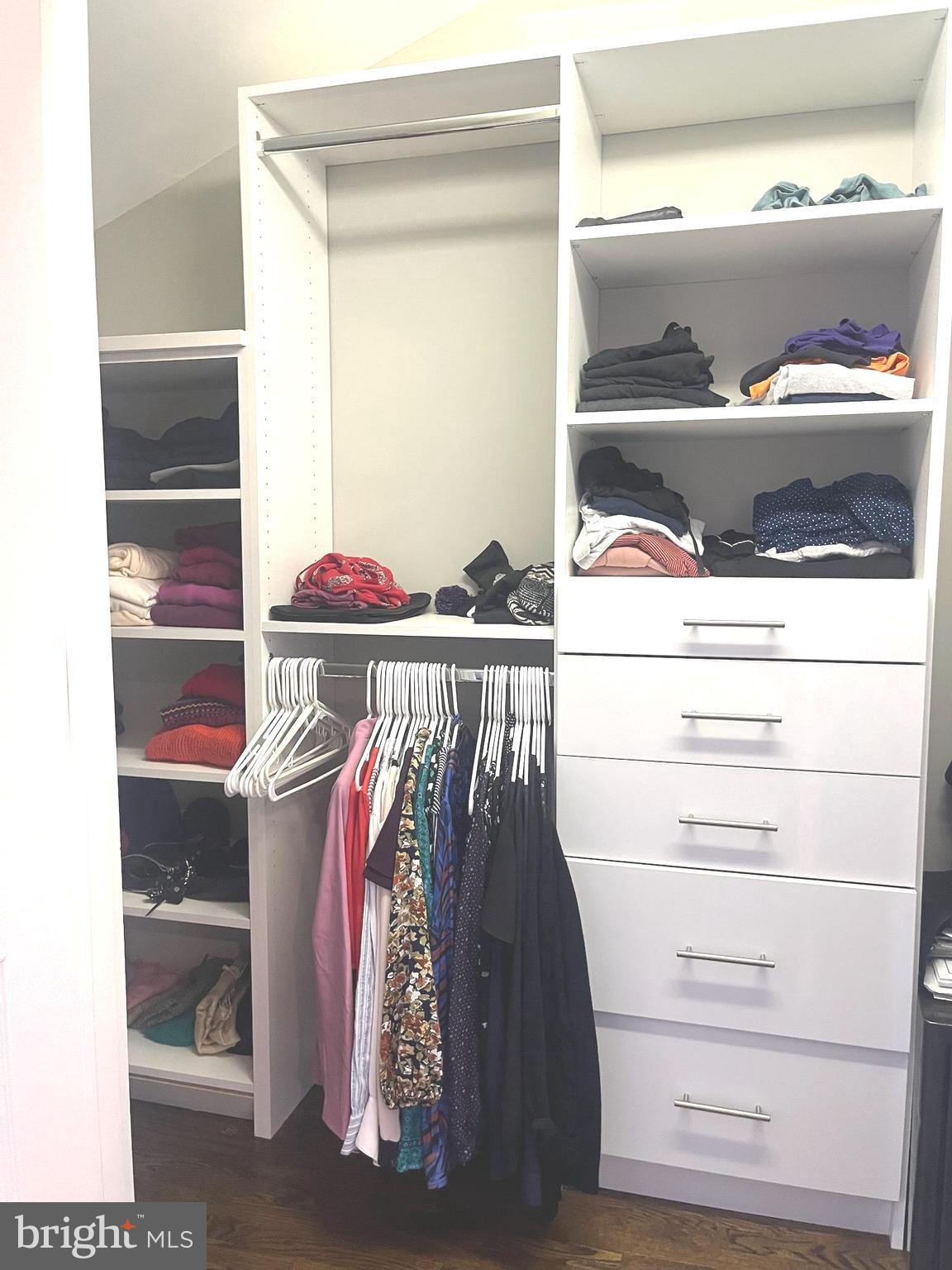 CHESTERFIELD - Residential