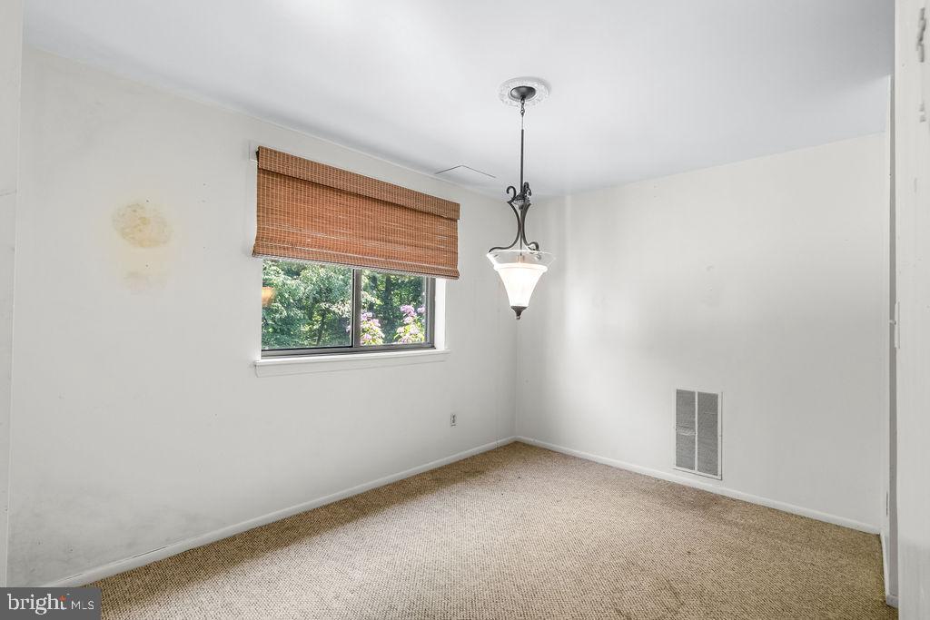 TREOVER CONDOMINIUM - Residential