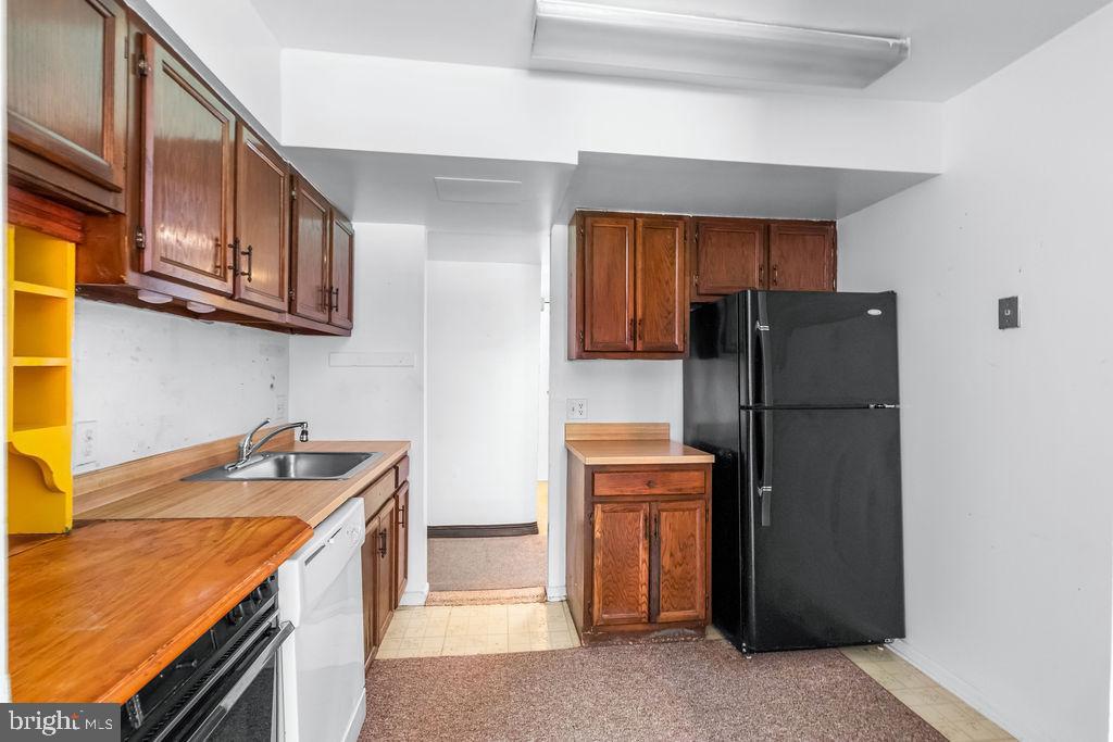 TREOVER CONDOMINIUM - Residential