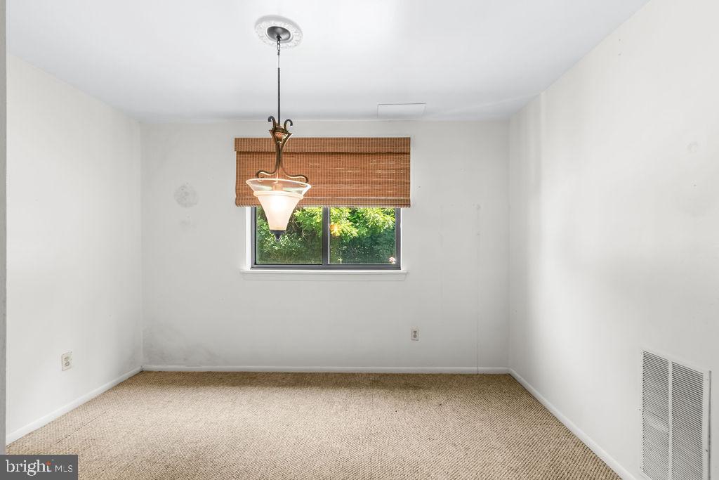 TREOVER CONDOMINIUM - Residential