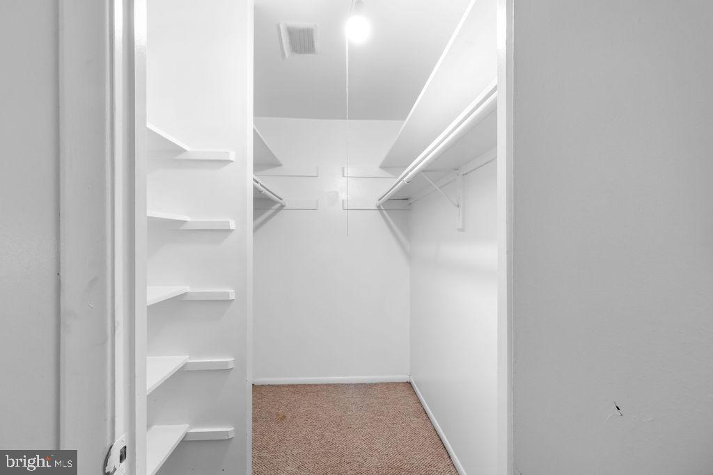 TREOVER CONDOMINIUM - Residential