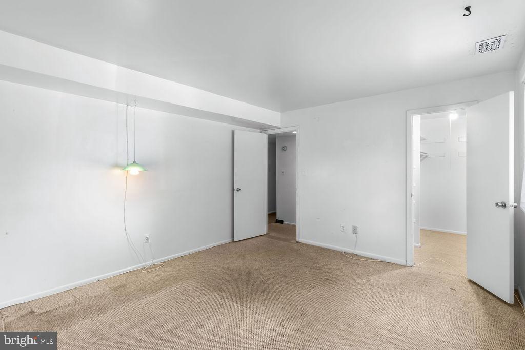 TREOVER CONDOMINIUM - Residential