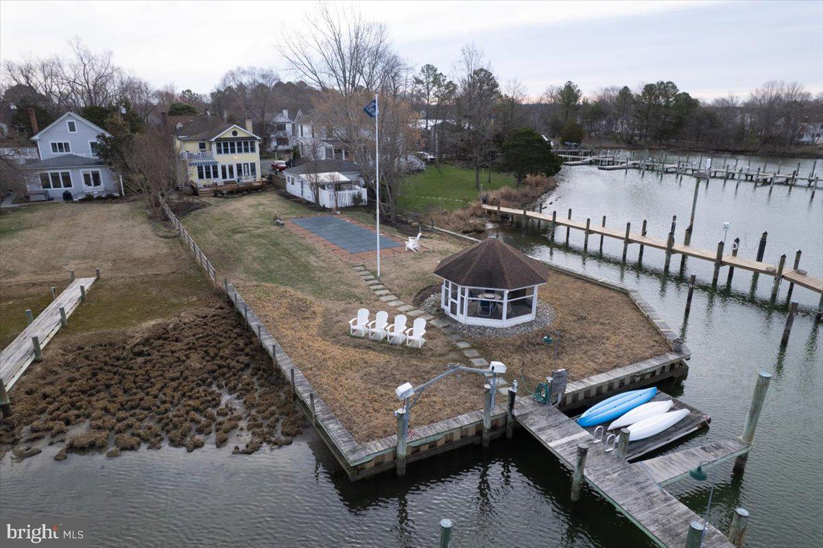 JACKS POINT - Residential