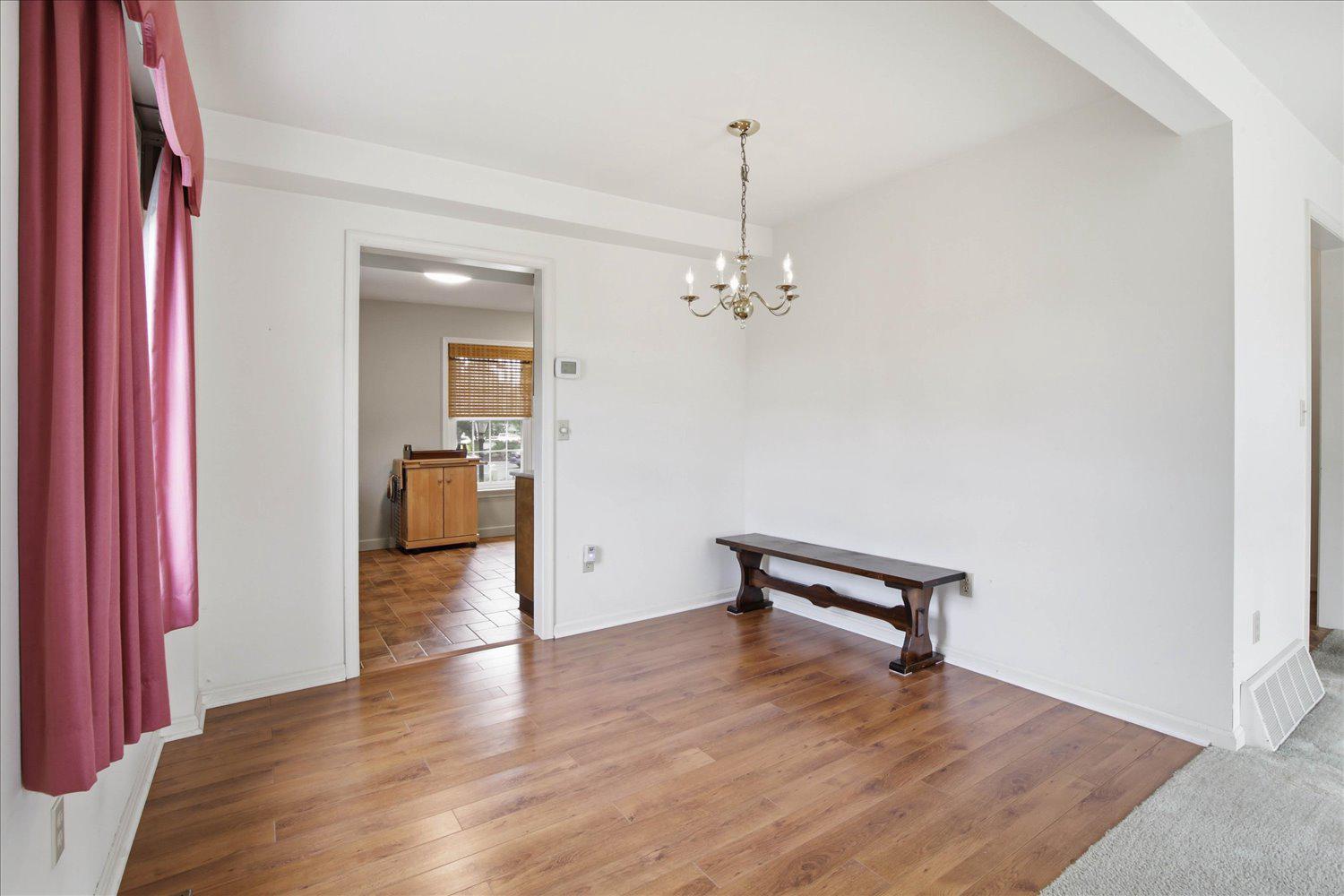 CARLTON COURT - Residential