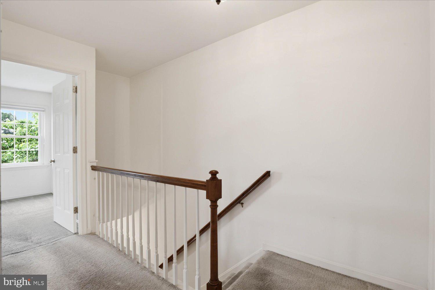 CARLTON COURT - Residential