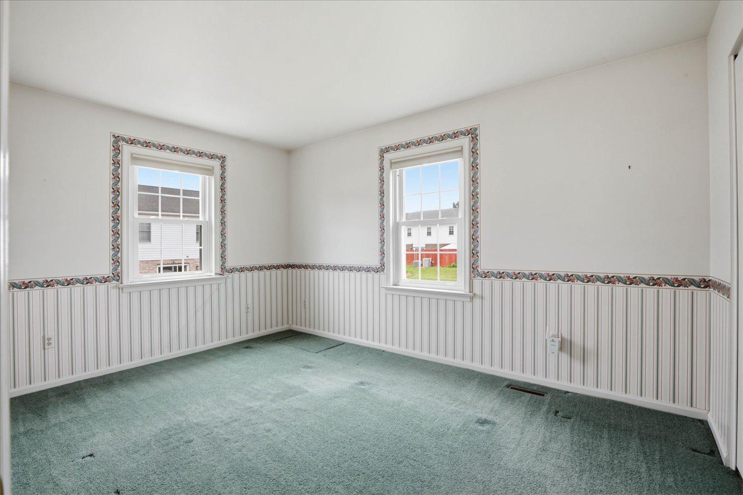 CARLTON COURT - Residential
