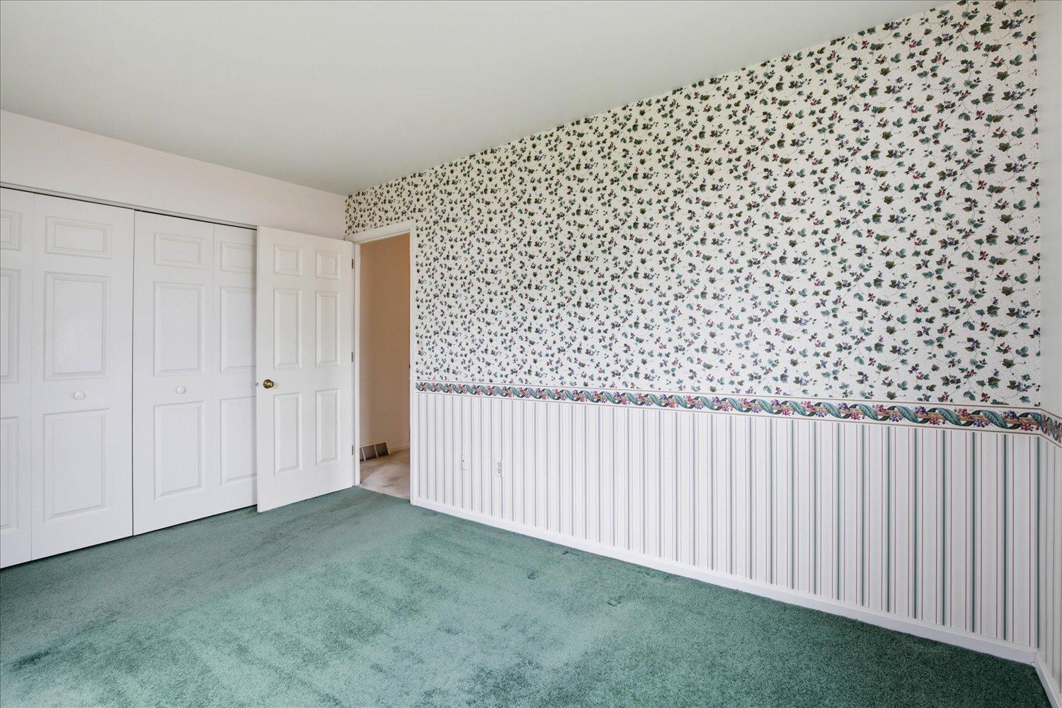 CARLTON COURT - Residential
