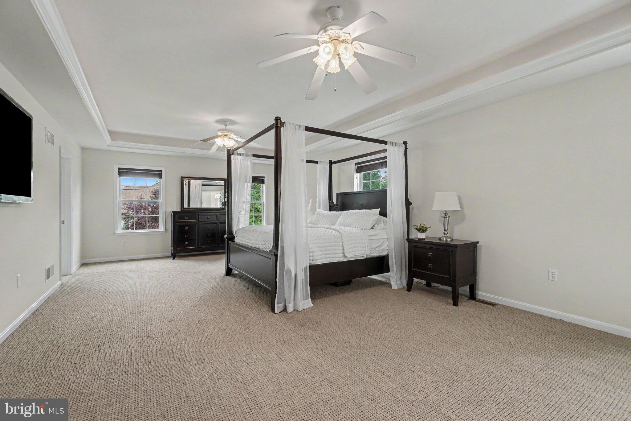 RIDGE ESTATES - Residential