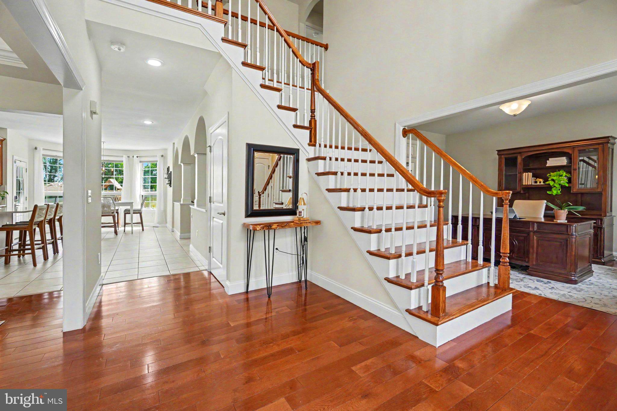 RIDGE ESTATES - Residential