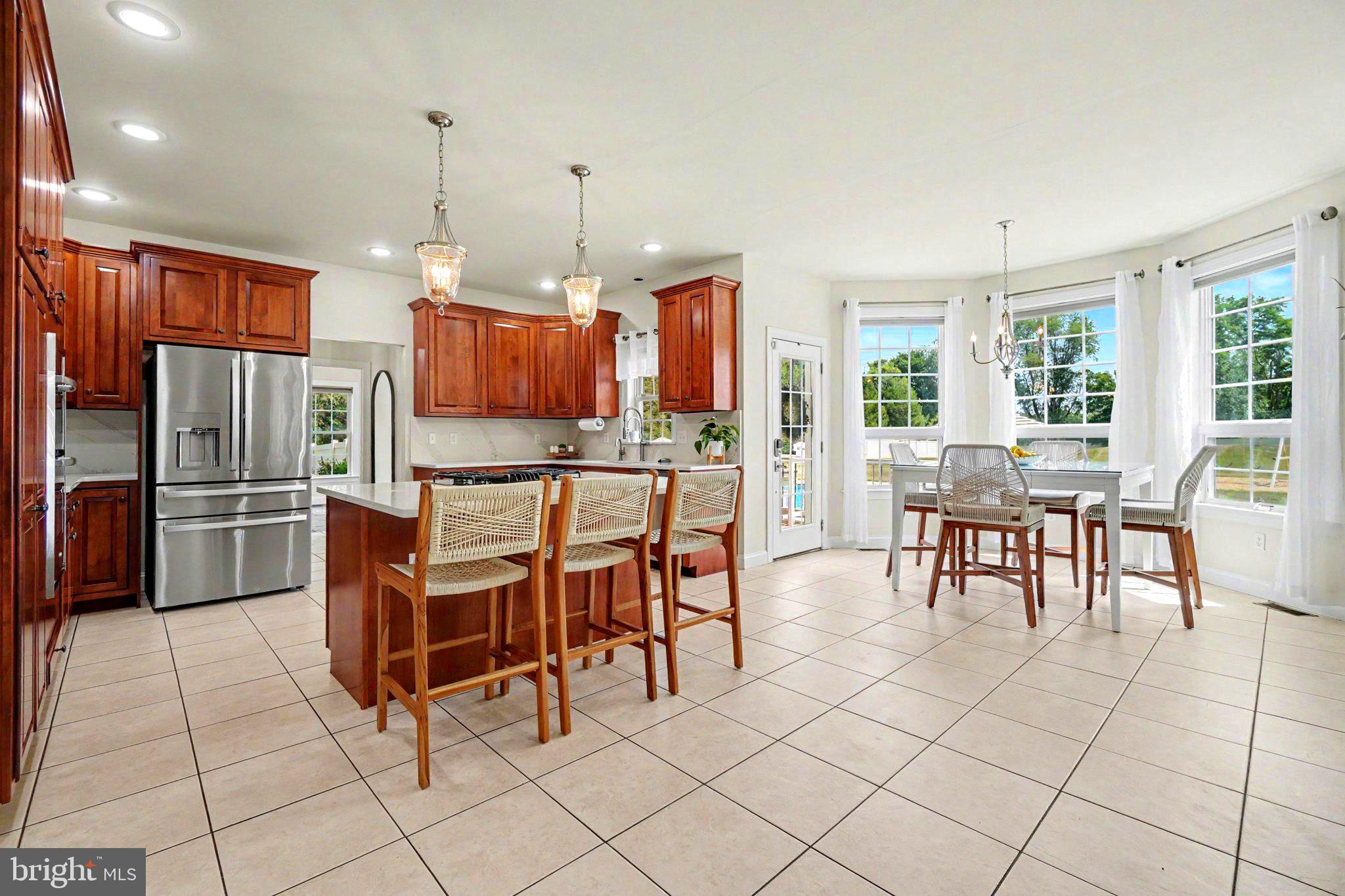 RIDGE ESTATES - Residential