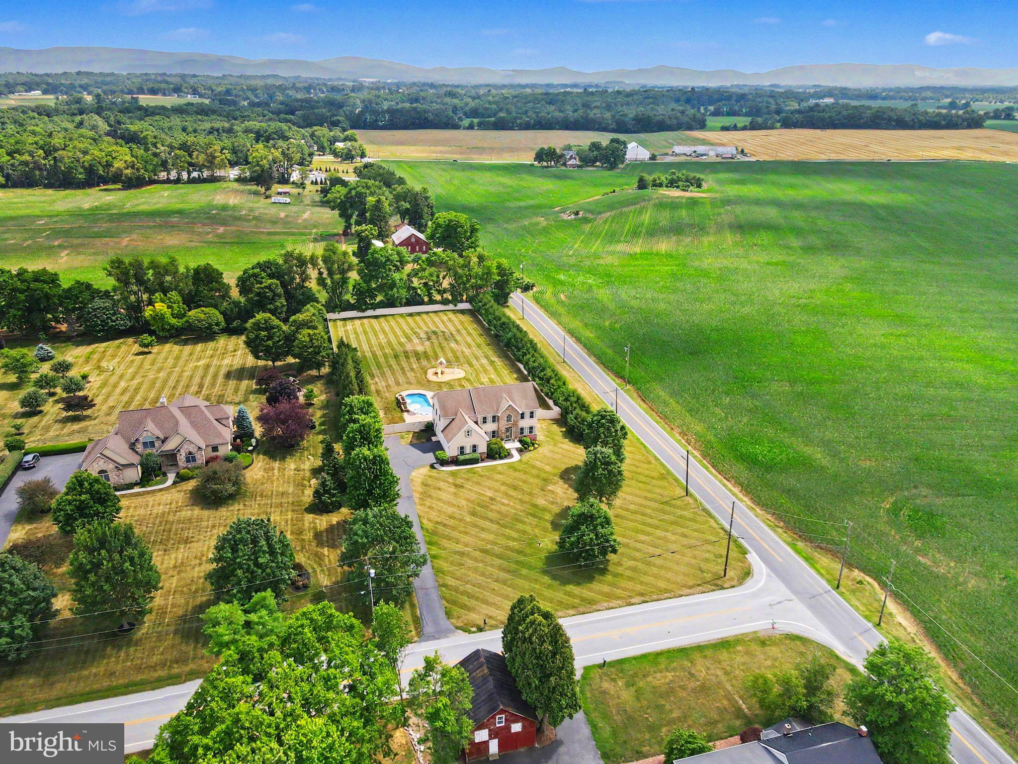 RIDGE ESTATES - Residential