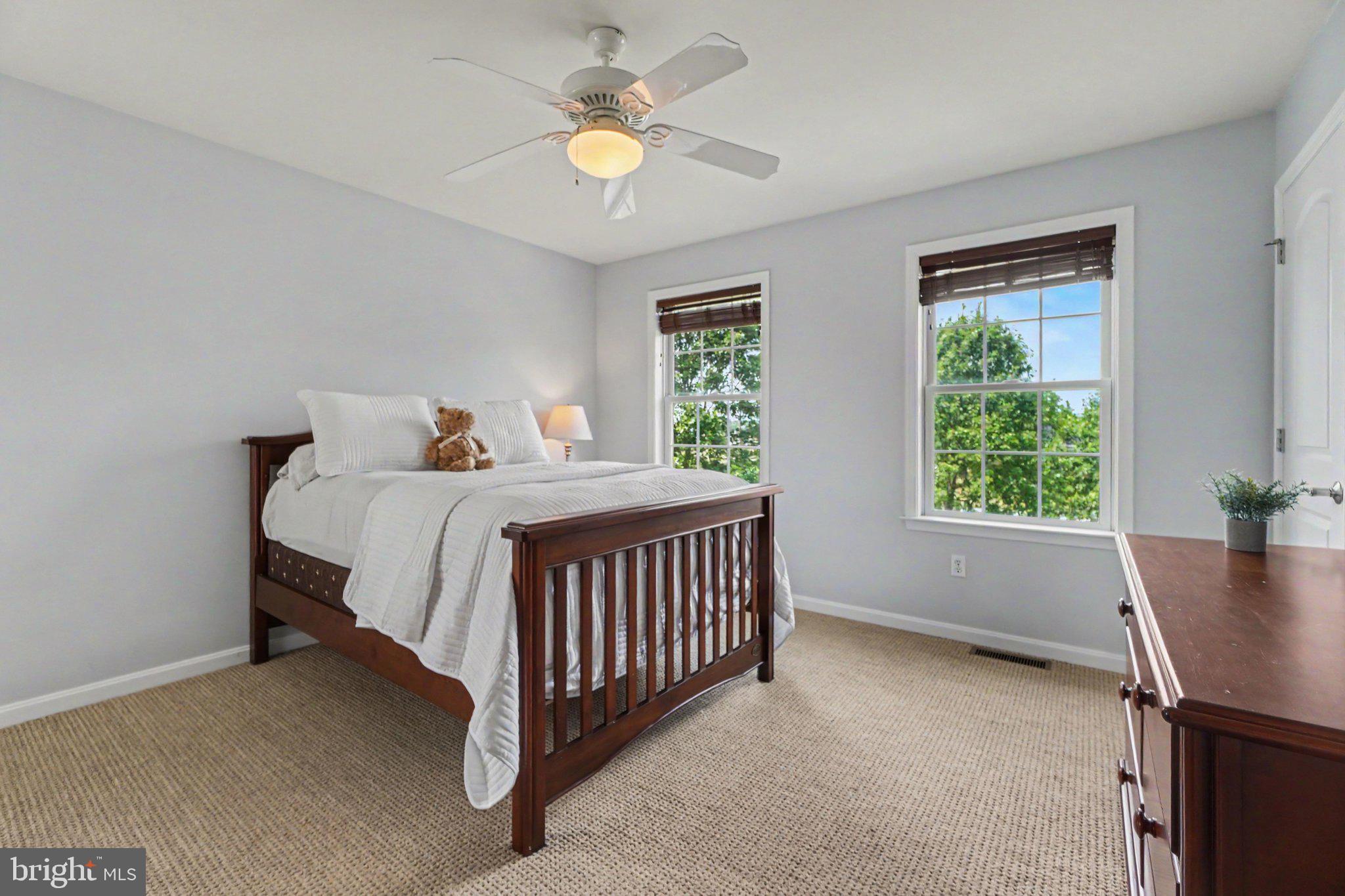 RIDGE ESTATES - Residential