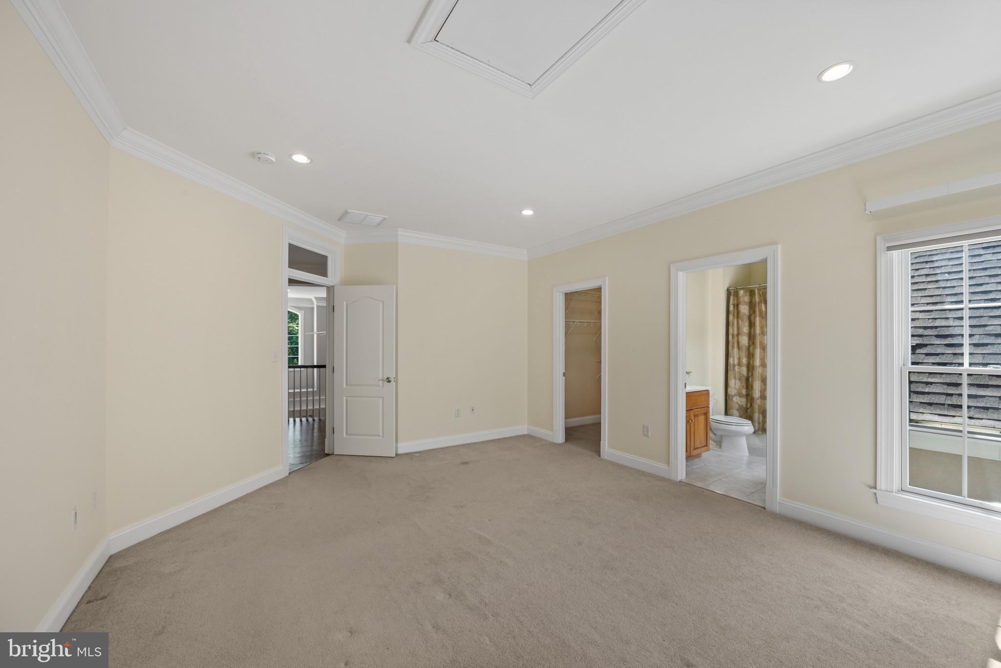 WYATTS HILL - Residential